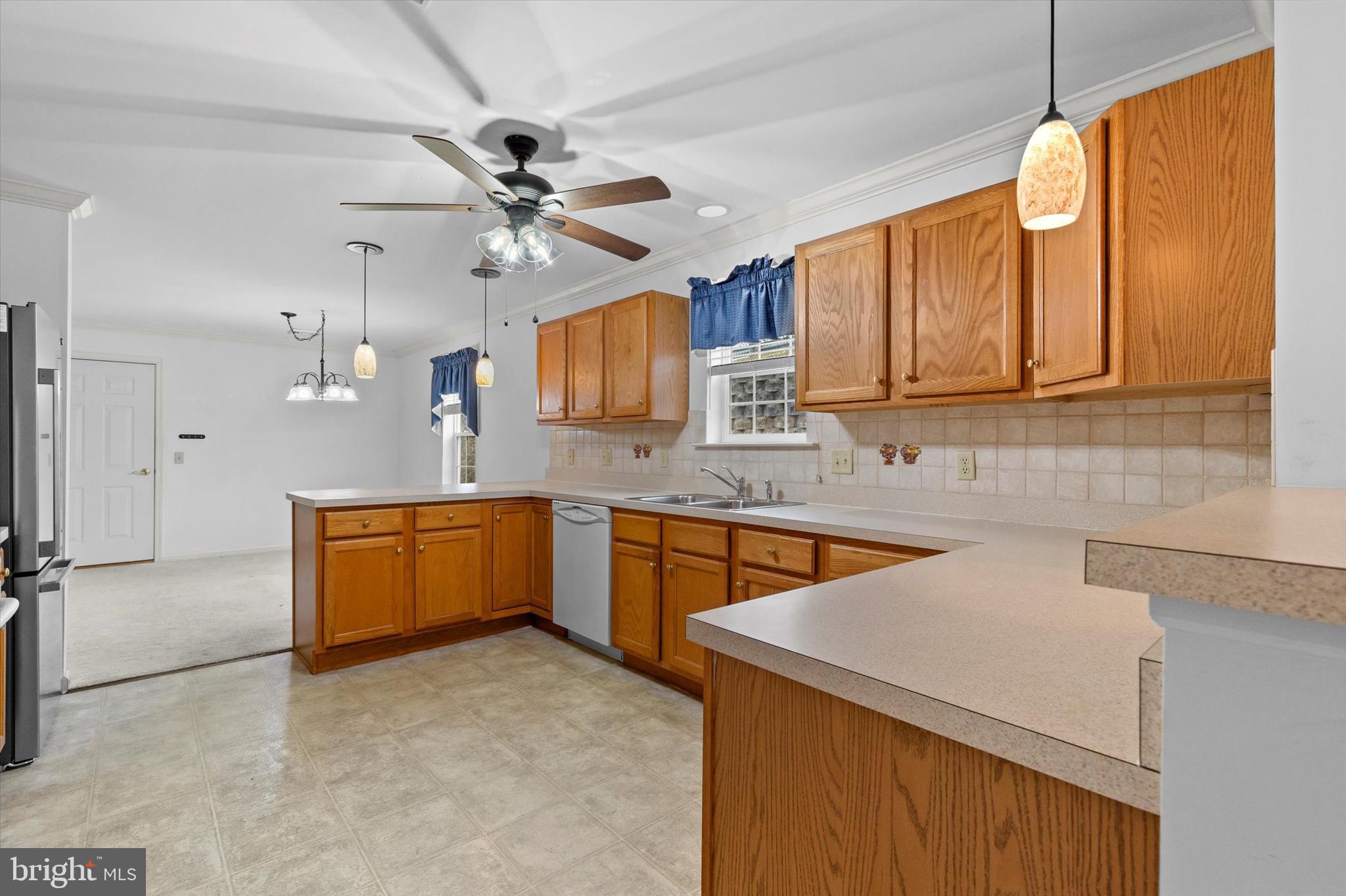 EQUINE MEADOWS - Residential