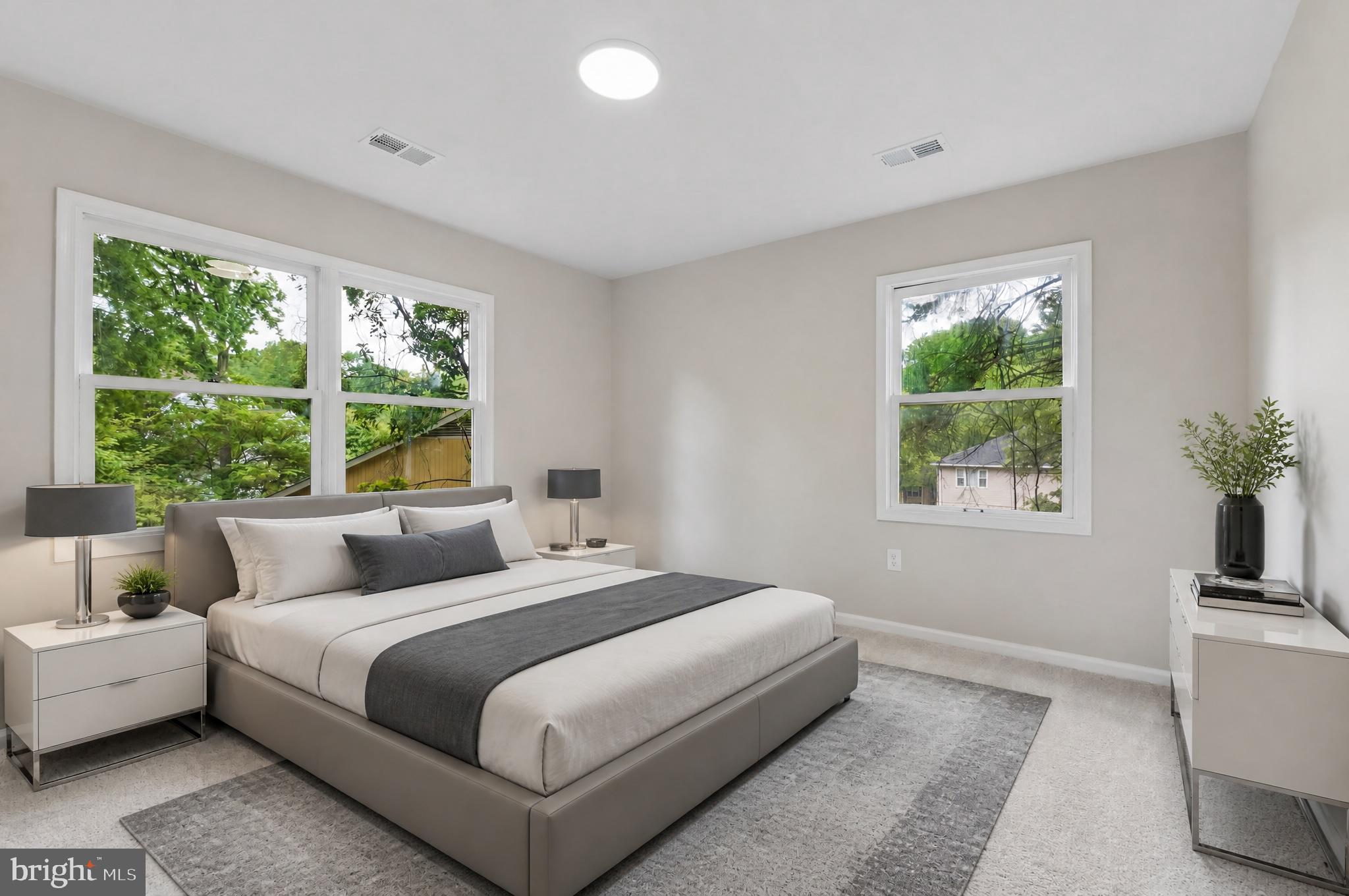 COUNTRY CLUB LAKE - Residential