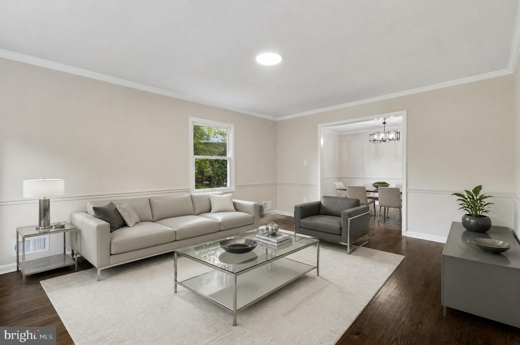 COUNTRY CLUB LAKE - Residential