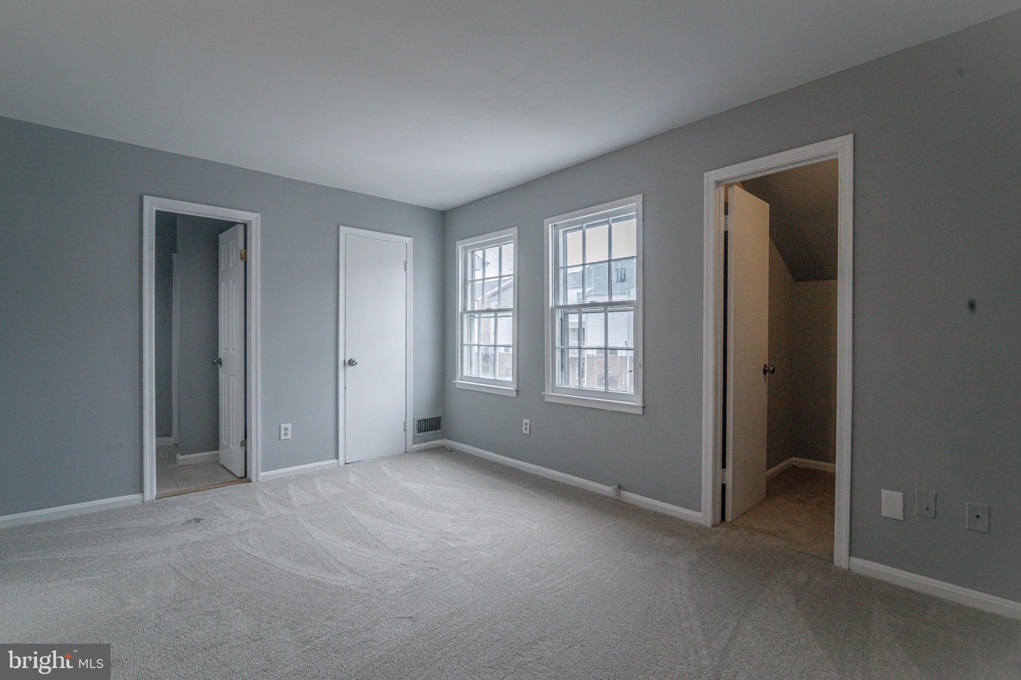 THE MEADOWS - Residential