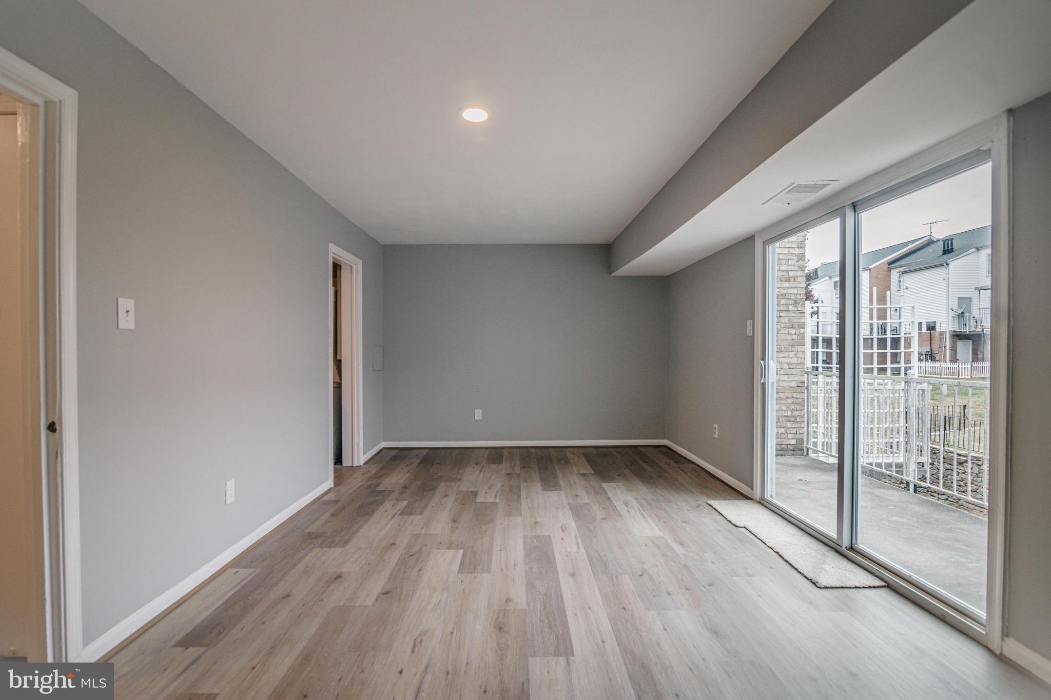 THE MEADOWS - Residential