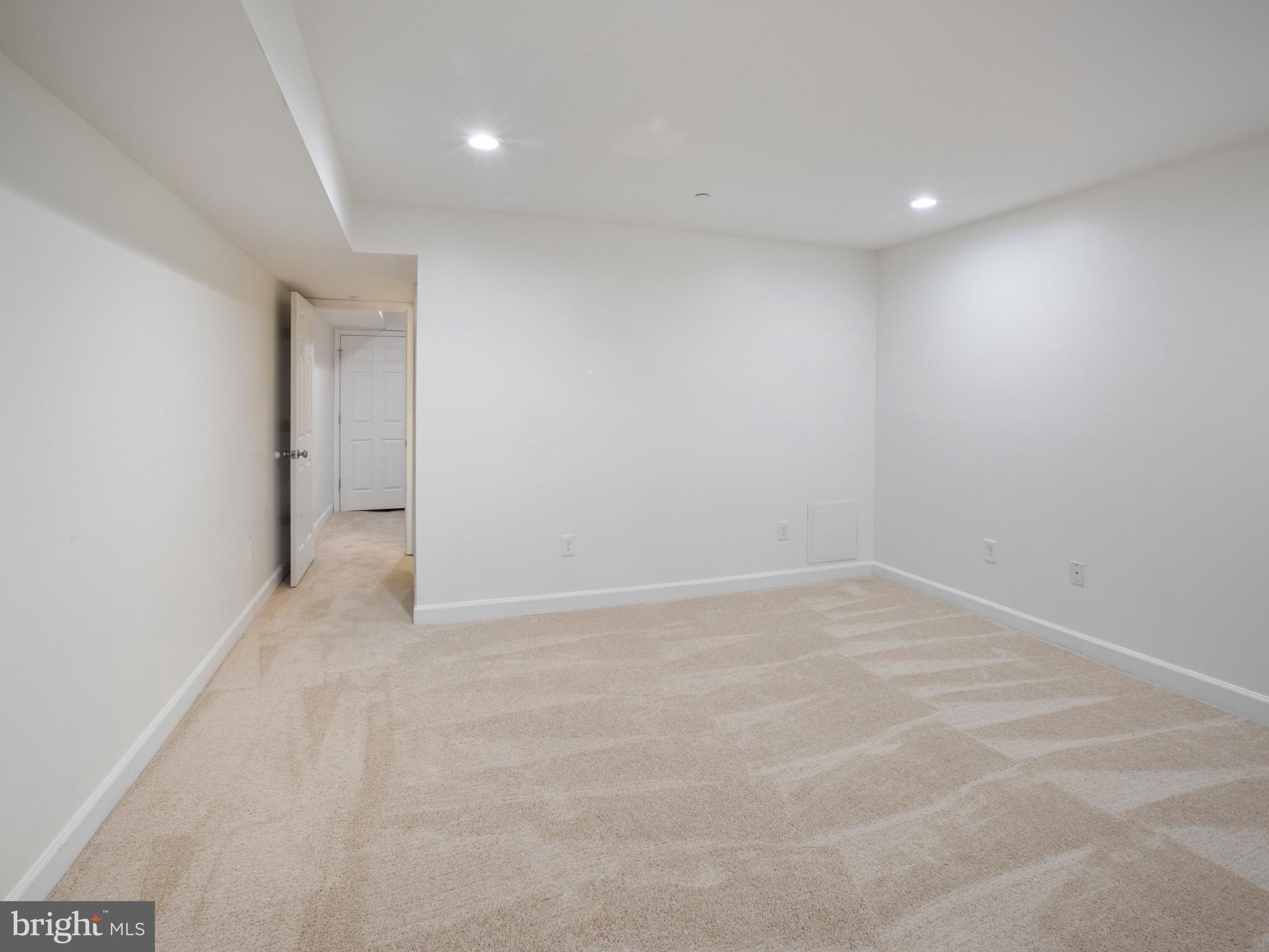 EAGER PARK TOWNHOMES - Residential