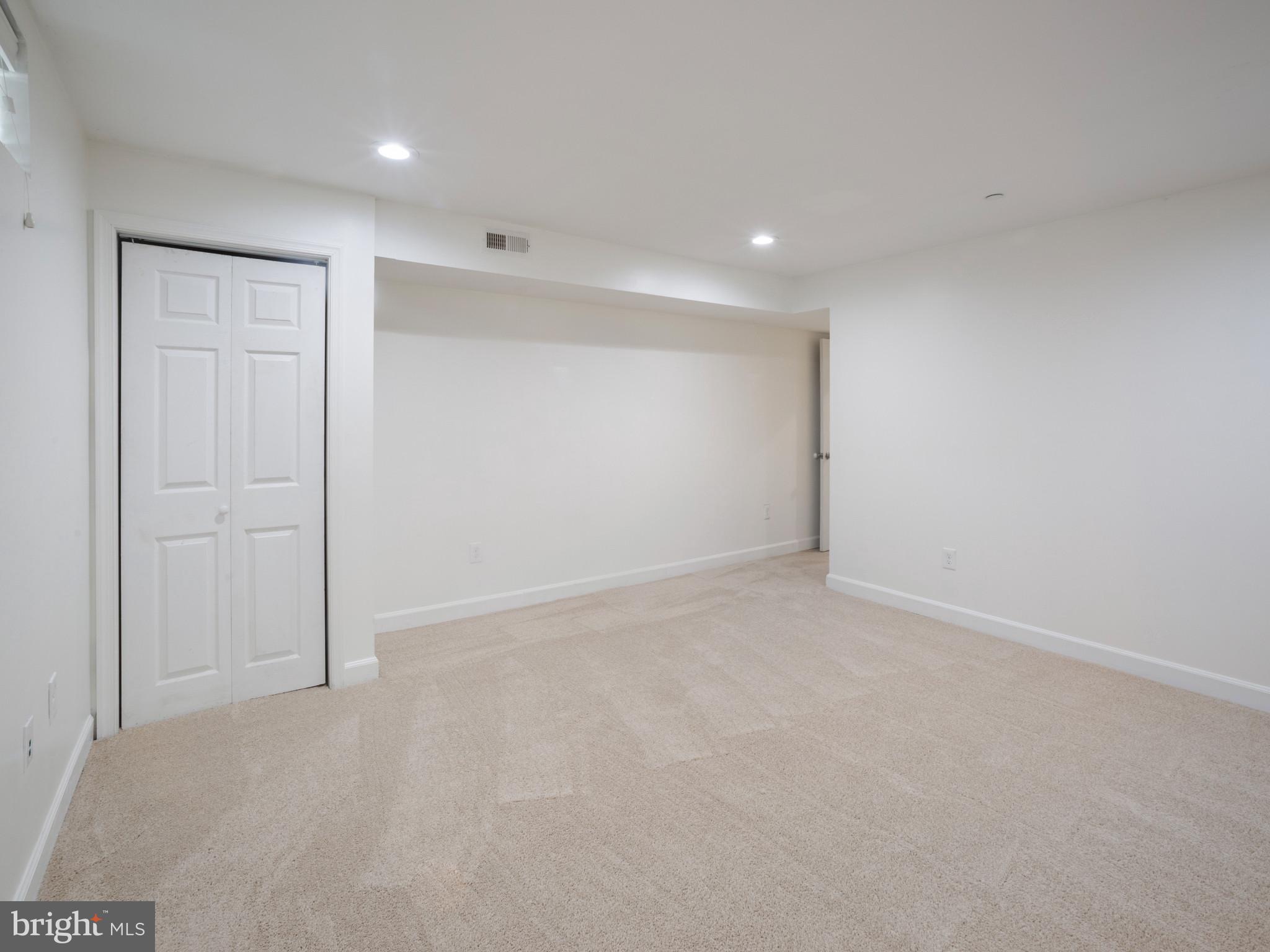 EAGER PARK TOWNHOMES - Residential