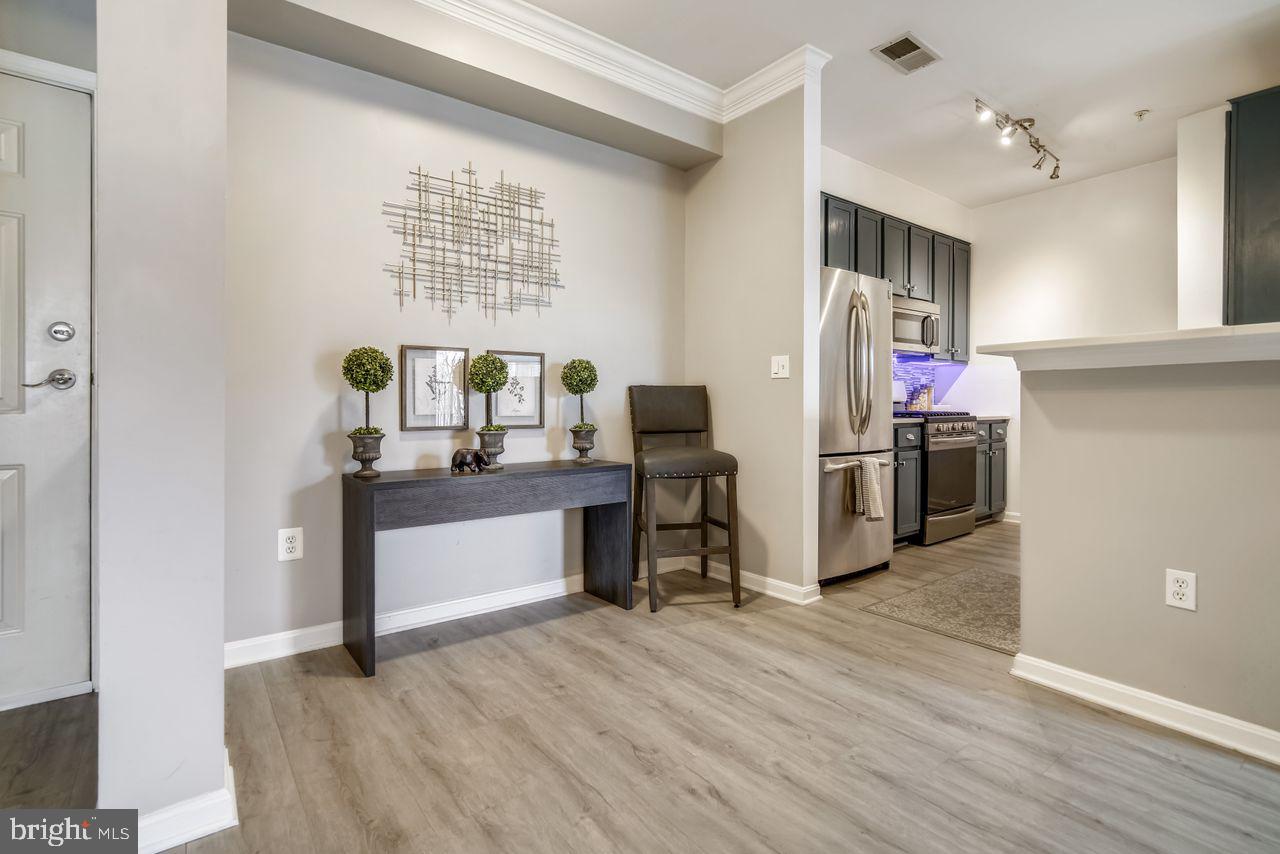 VAN DORN - Residential