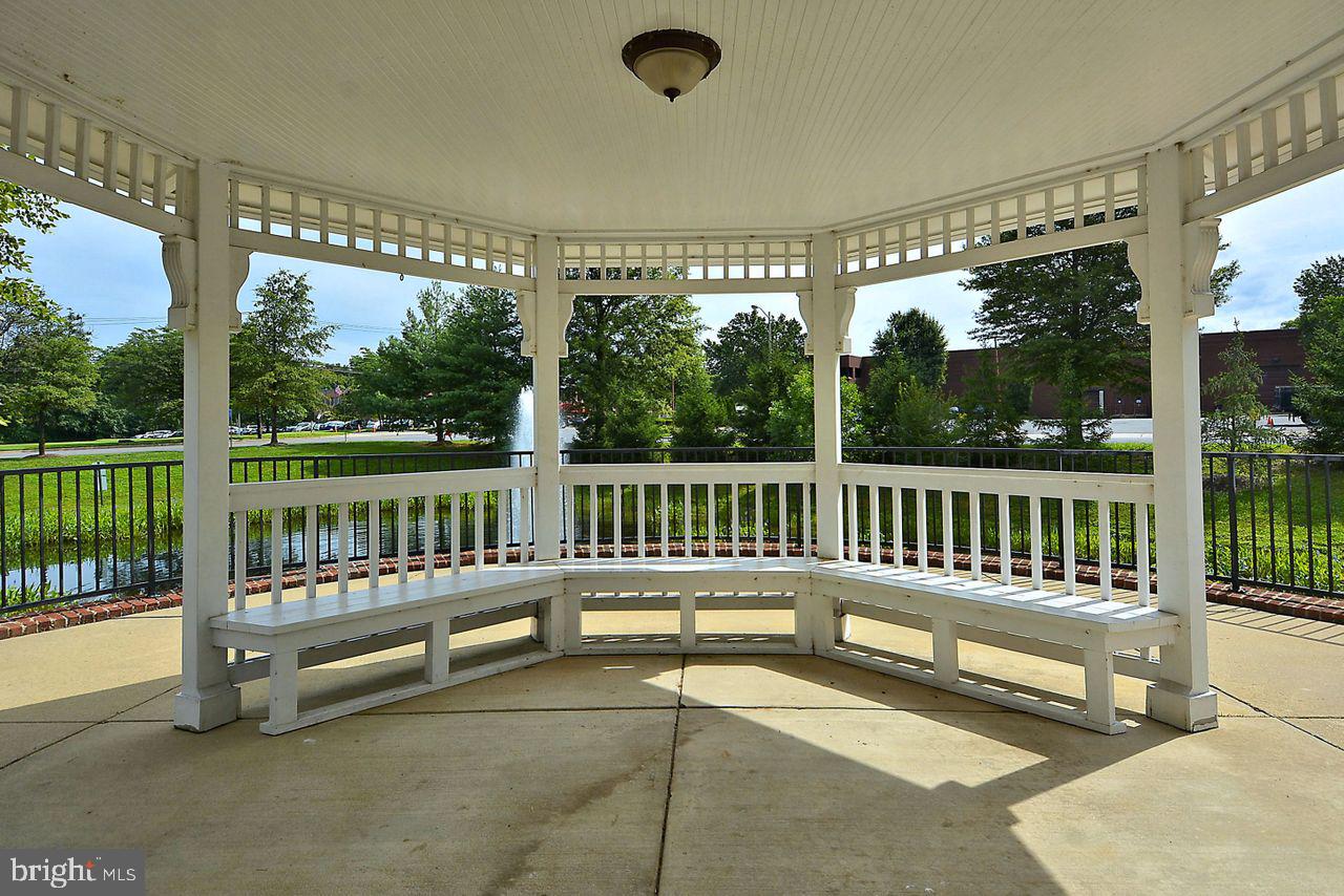 VAN DORN - Residential