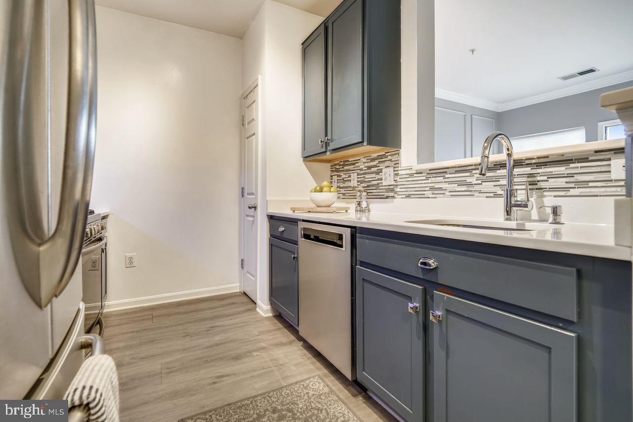 VAN DORN - Residential