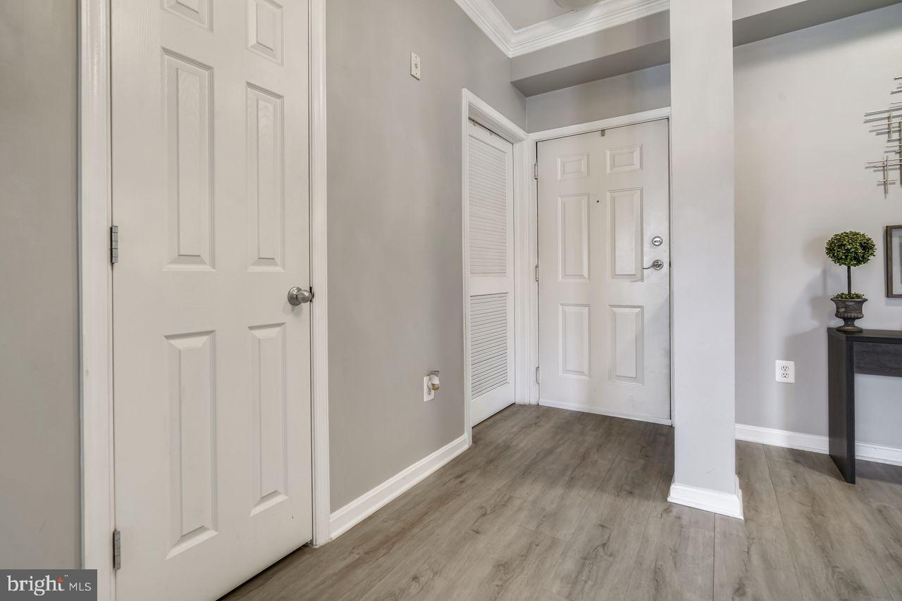 VAN DORN - Residential