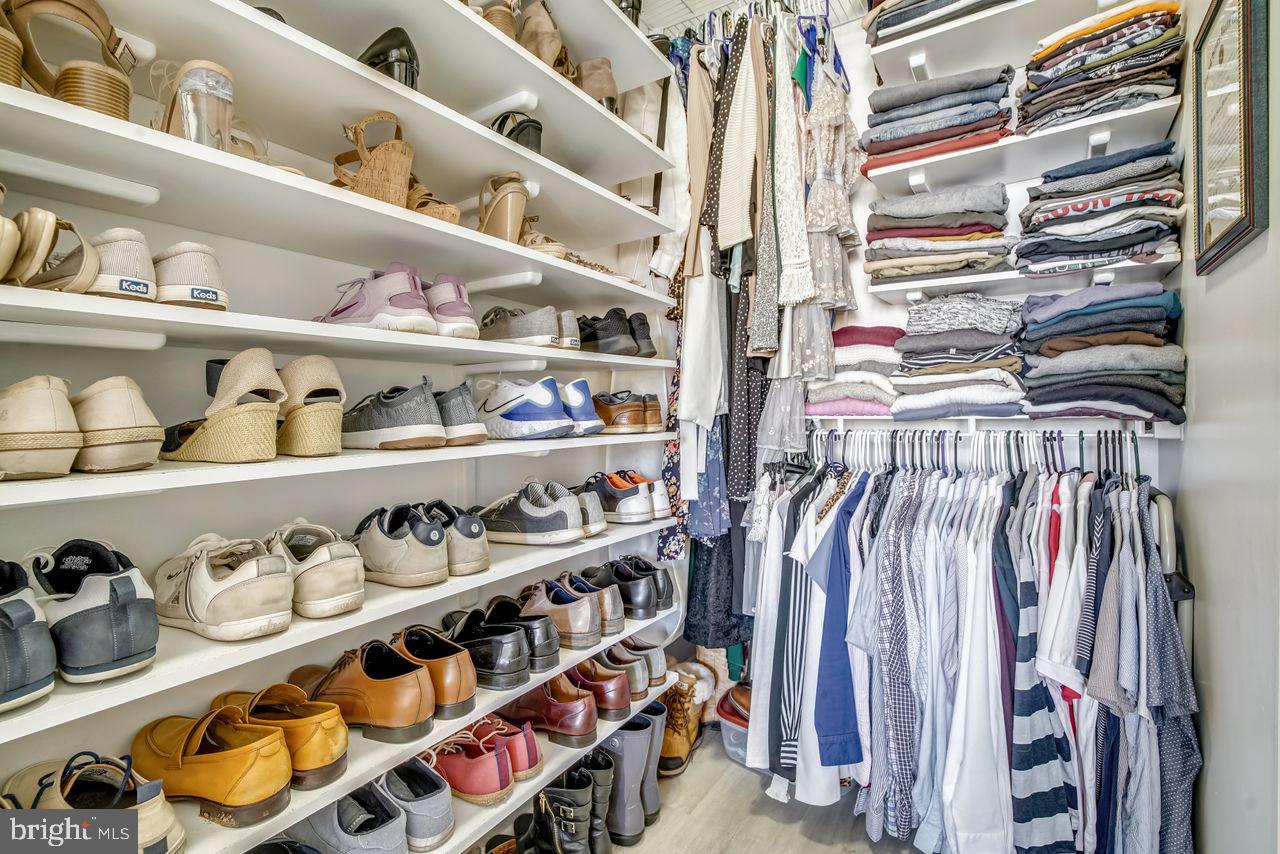 VAN DORN - Residential