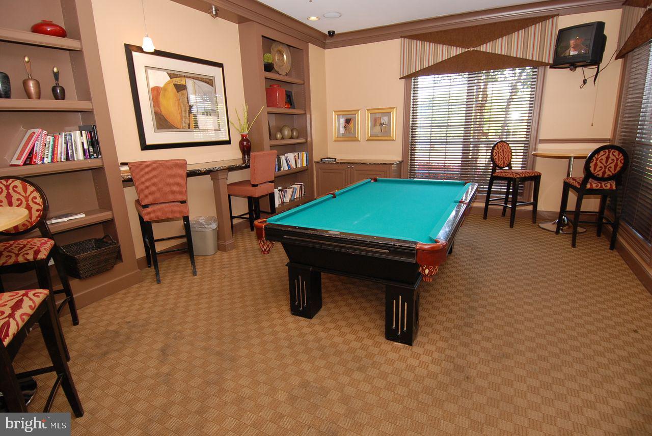 VAN DORN - Residential