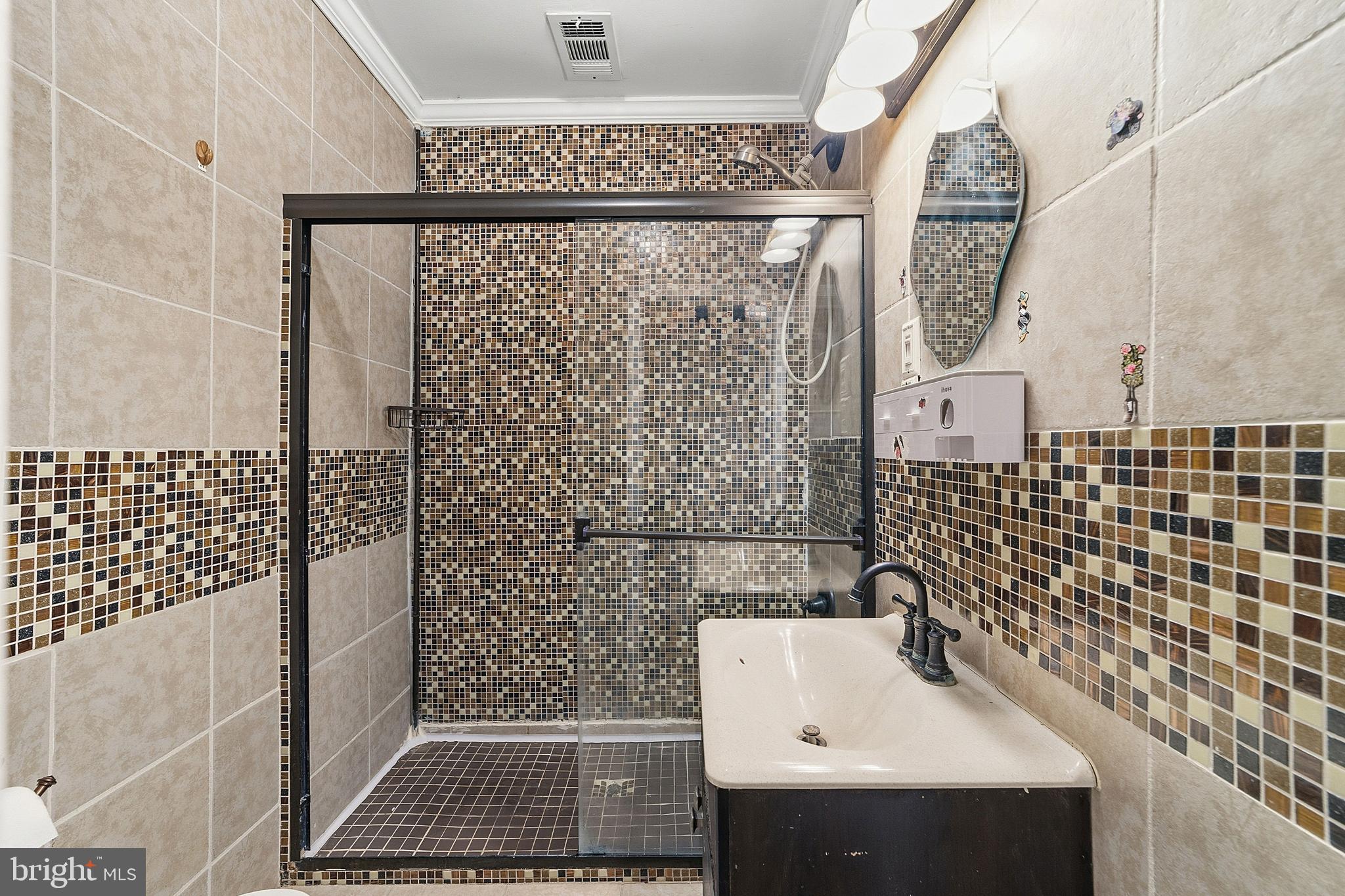 PORT RICHMOND - Residential