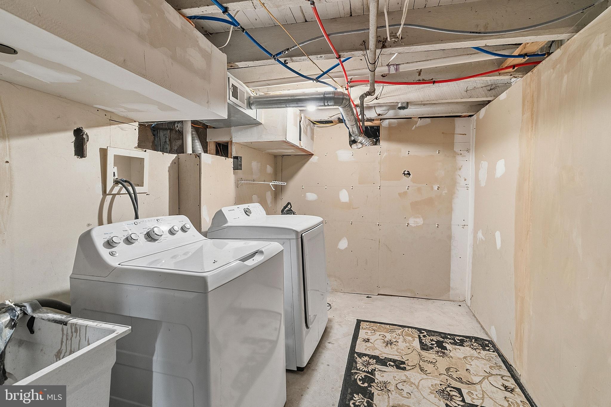 PORT RICHMOND - Residential