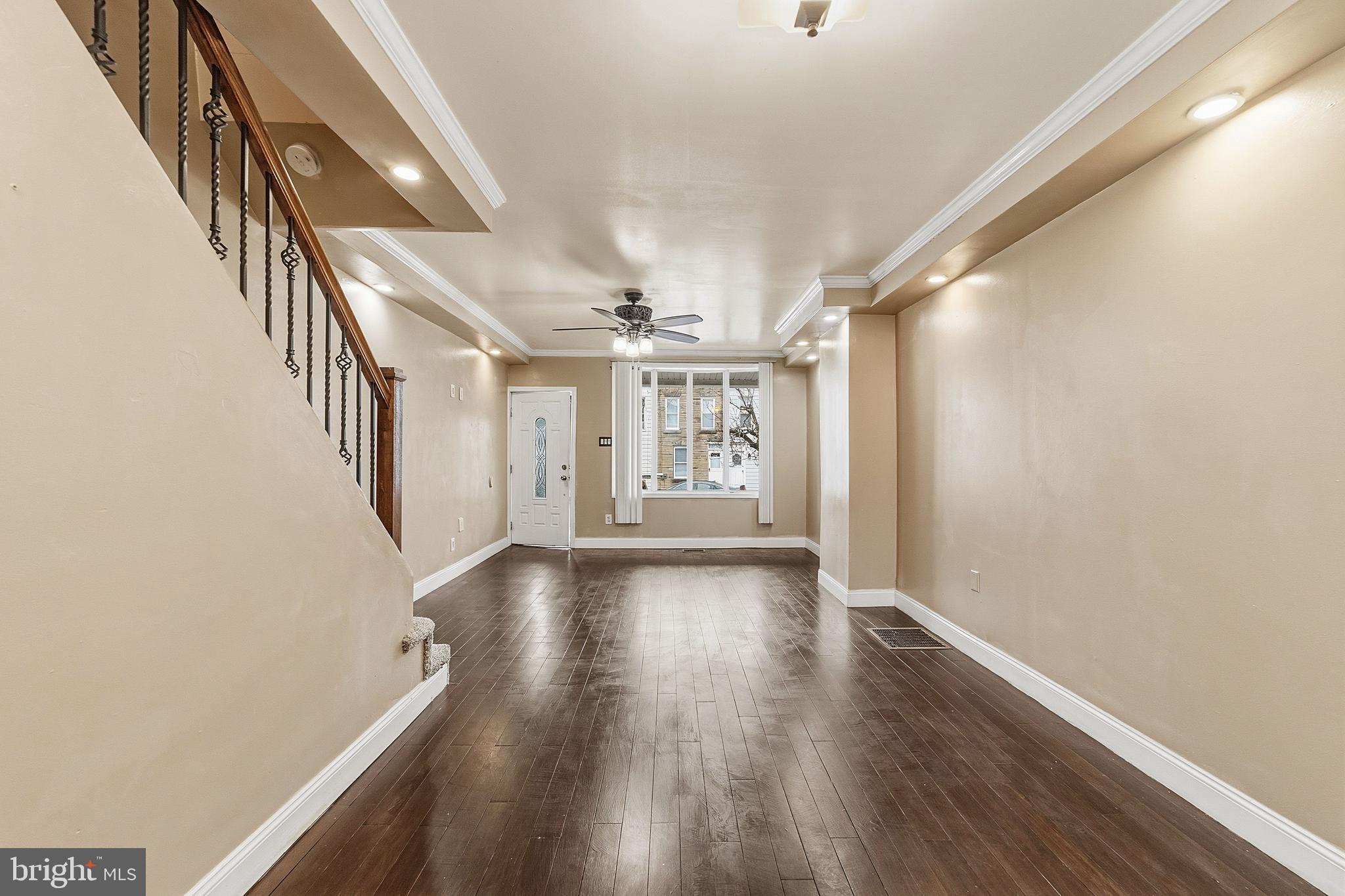 PORT RICHMOND - Residential