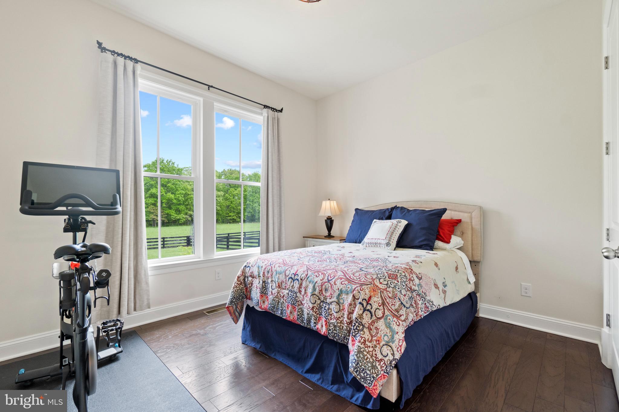 GREENS SOUTH AT WILLOWSF - Residential