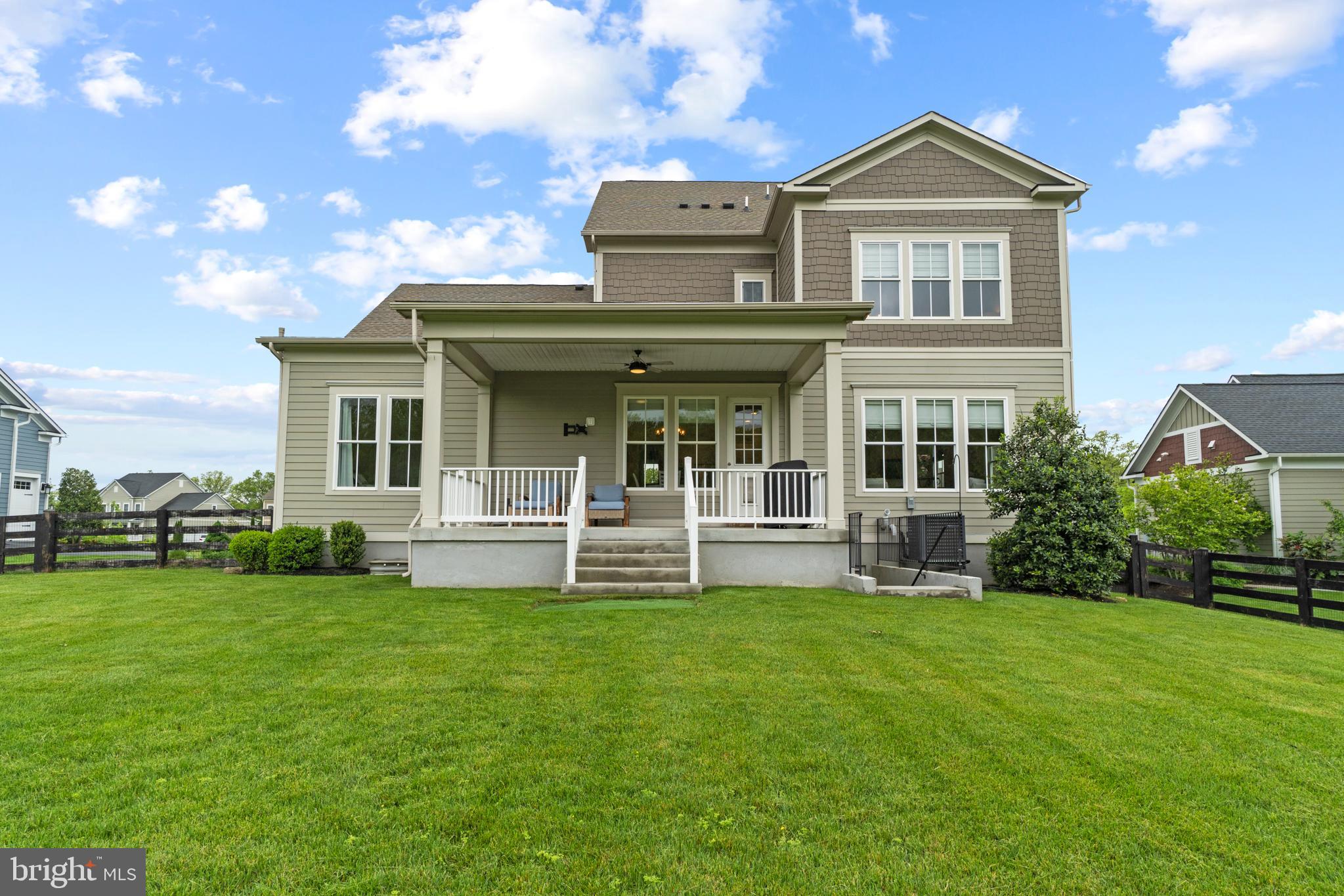 GREENS SOUTH AT WILLOWSF - Residential