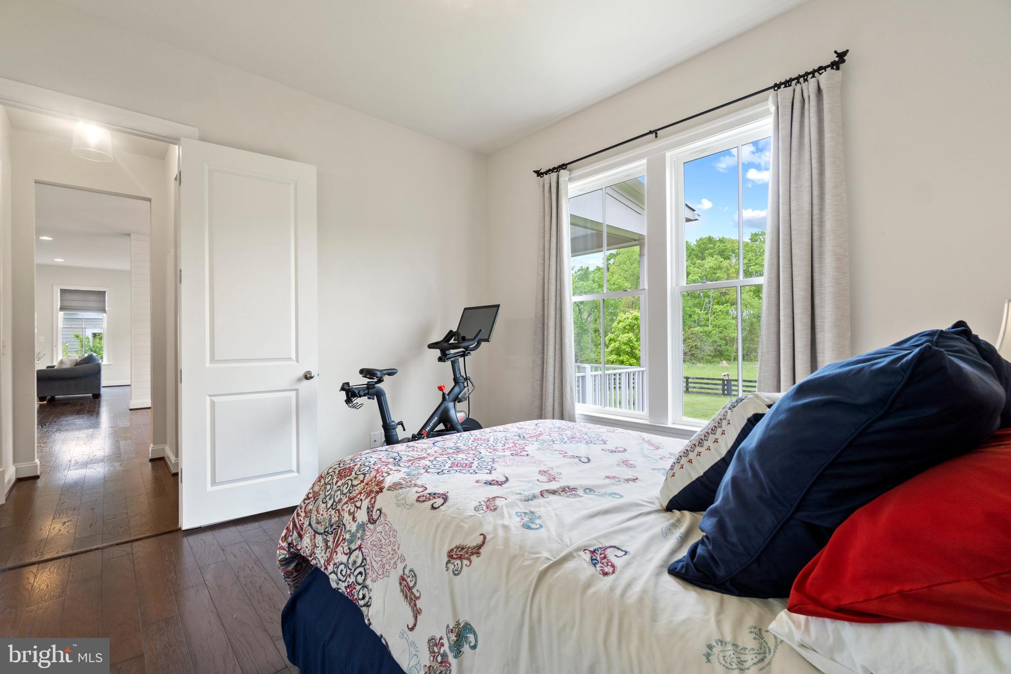 GREENS SOUTH AT WILLOWSF - Residential