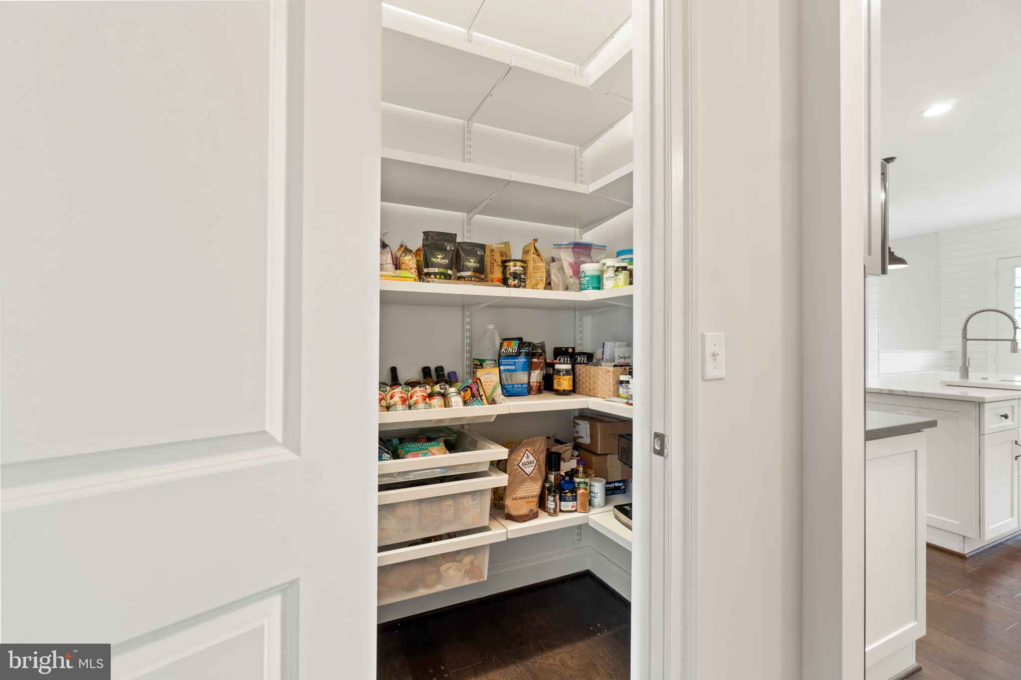 GREENS SOUTH AT WILLOWSF - Residential