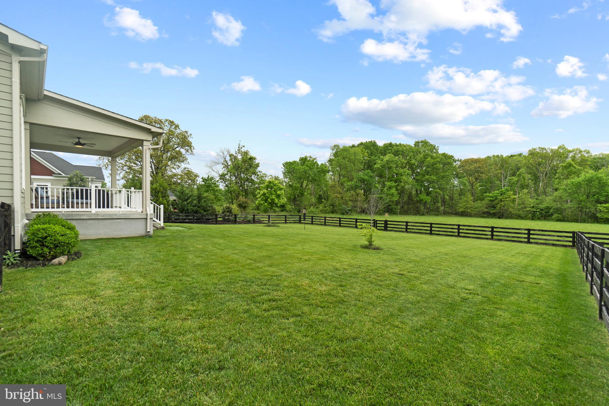 GREENS SOUTH AT WILLOWSF - Residential