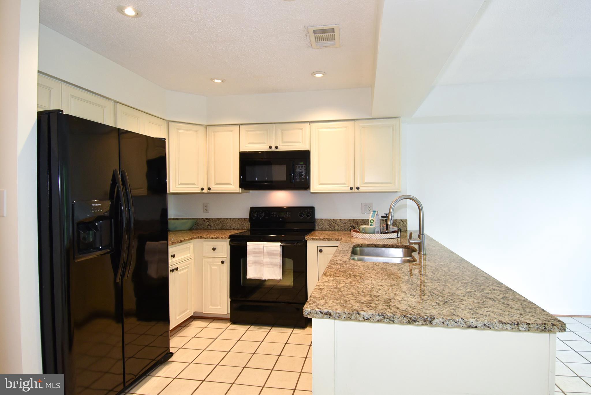 FAIR HILL - Residential