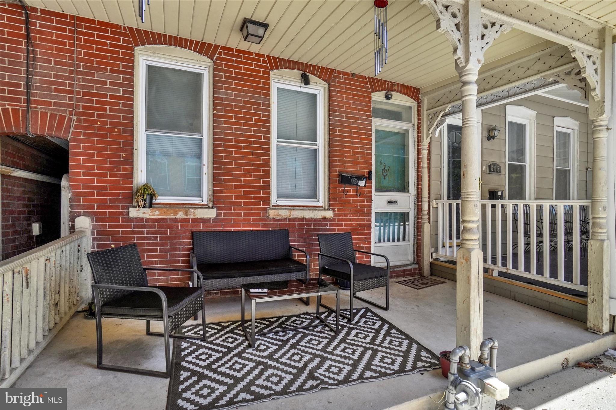 607 N HARTLEY STREET