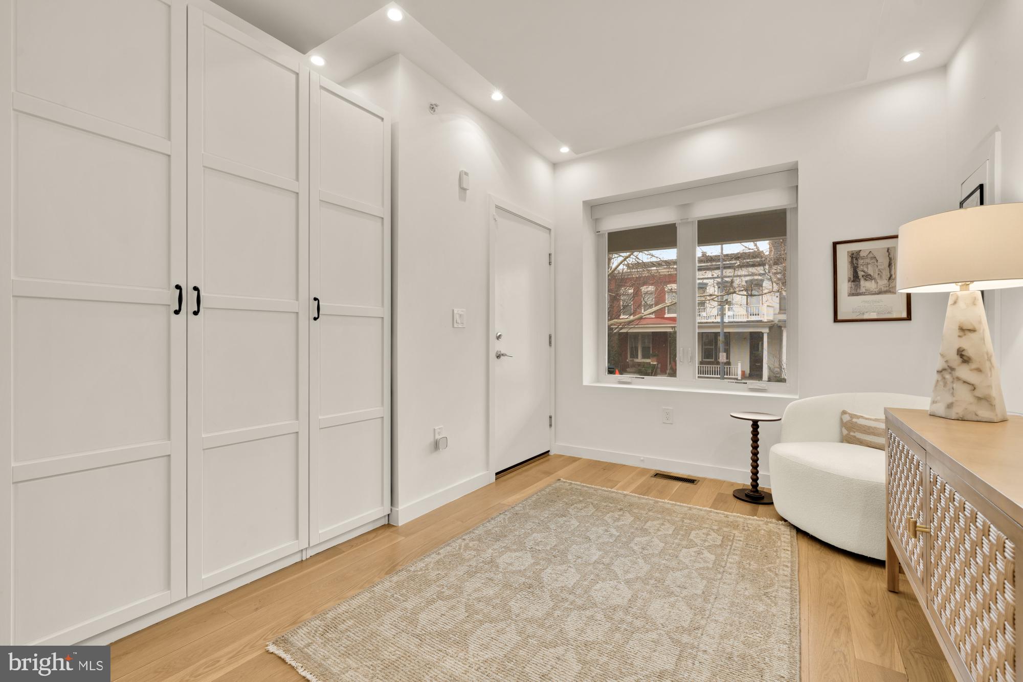 2315 ONTARIO ROAD NW 1