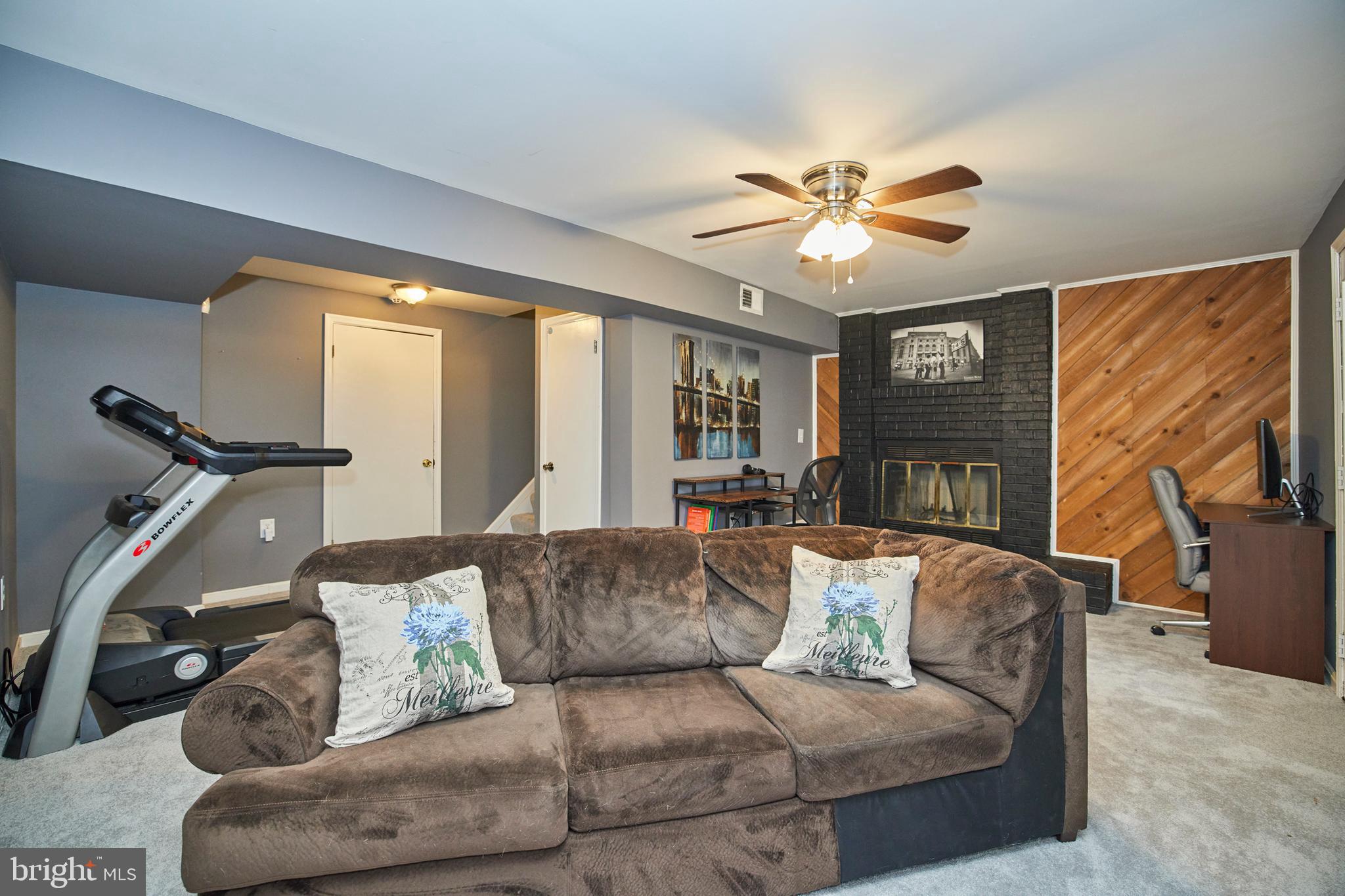 MONTCLAIR - Residential