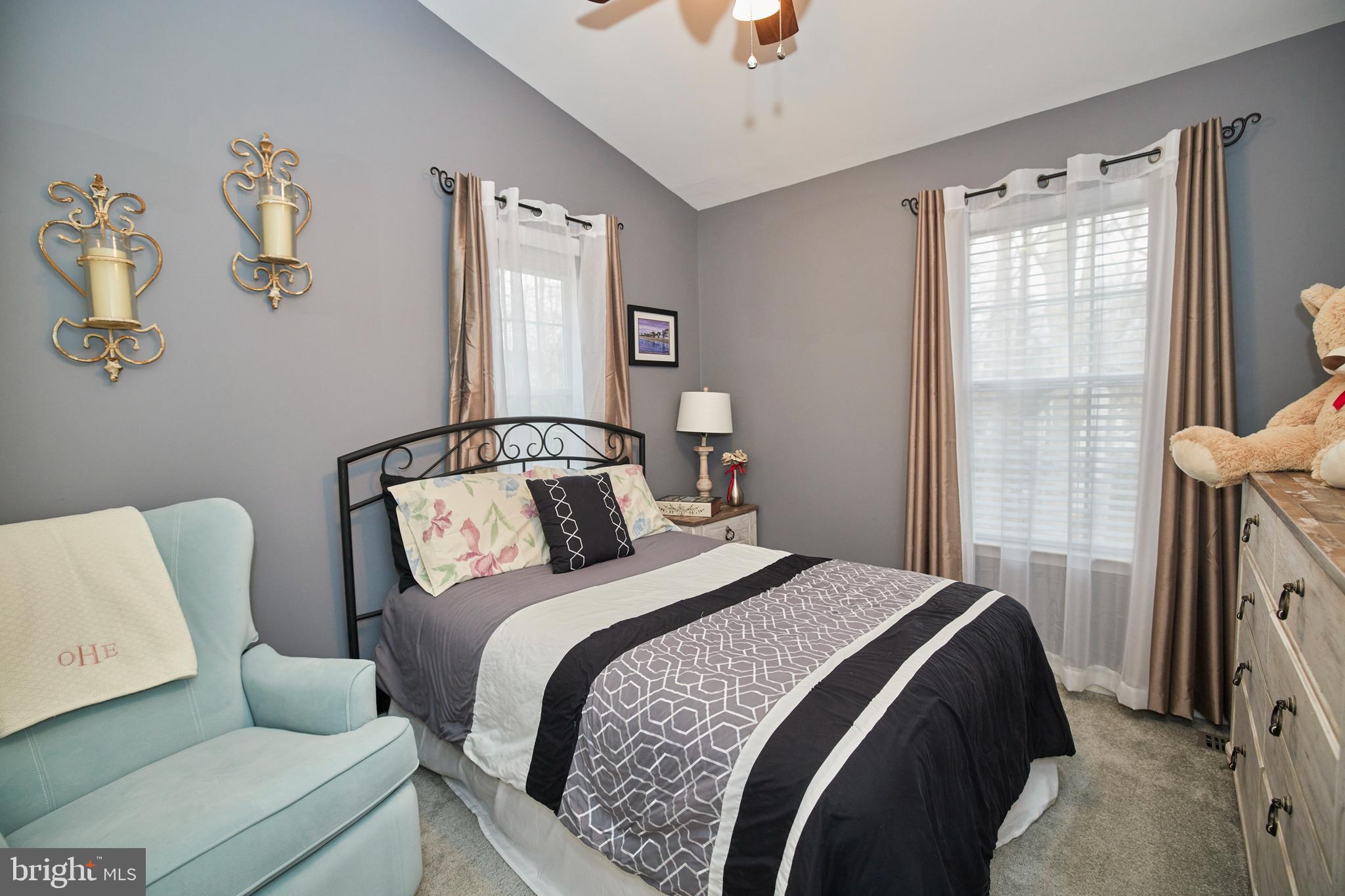 MONTCLAIR - Residential