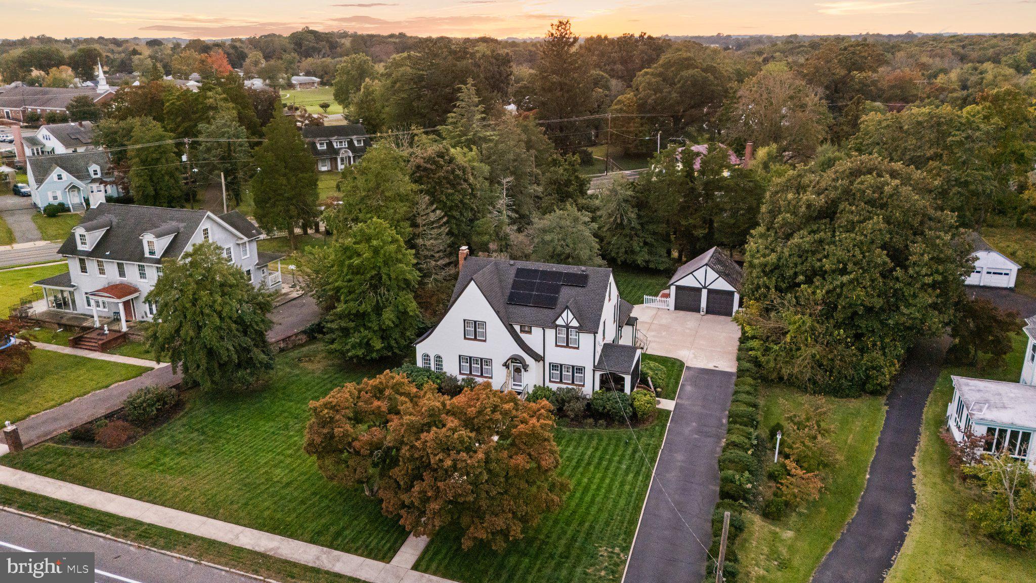 36 S WEST AVENUE
