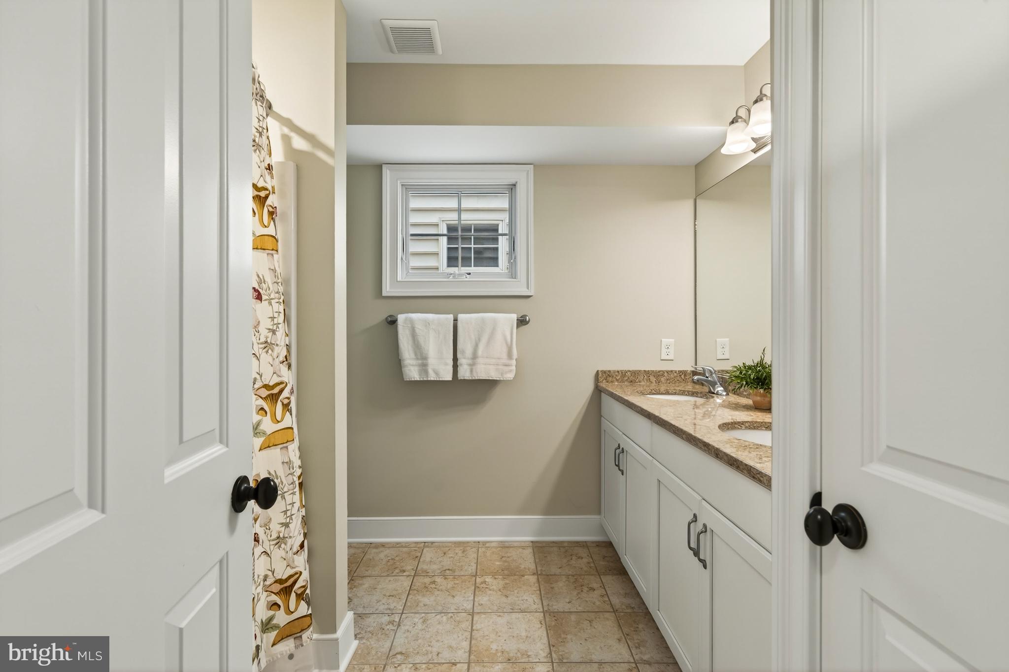 MAGNOLIA PLACE - Residential