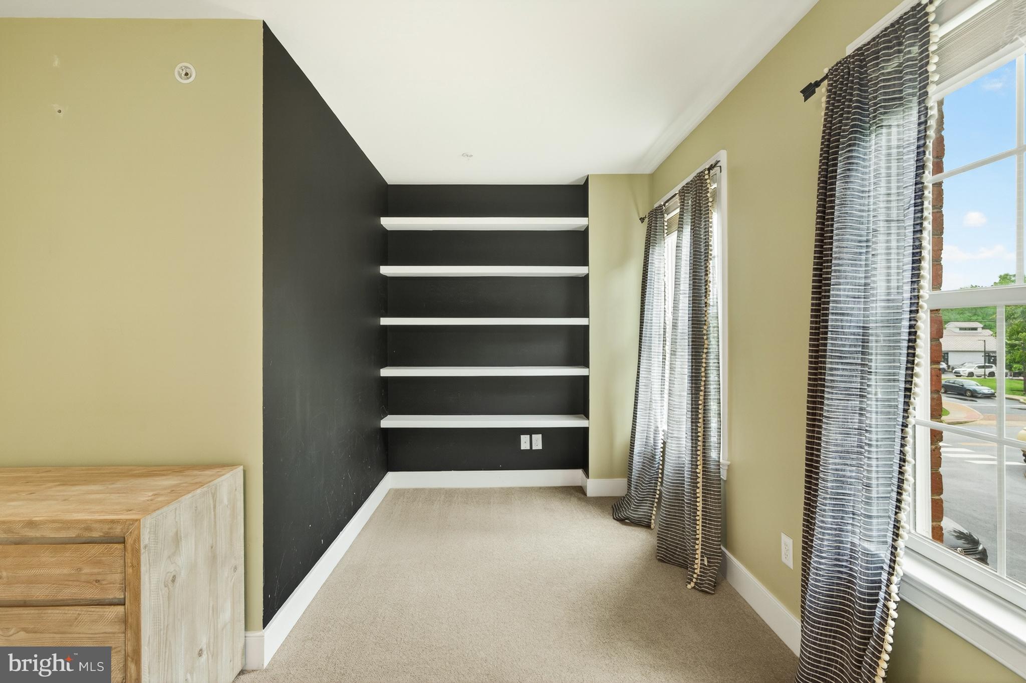 MAGNOLIA PLACE - Residential