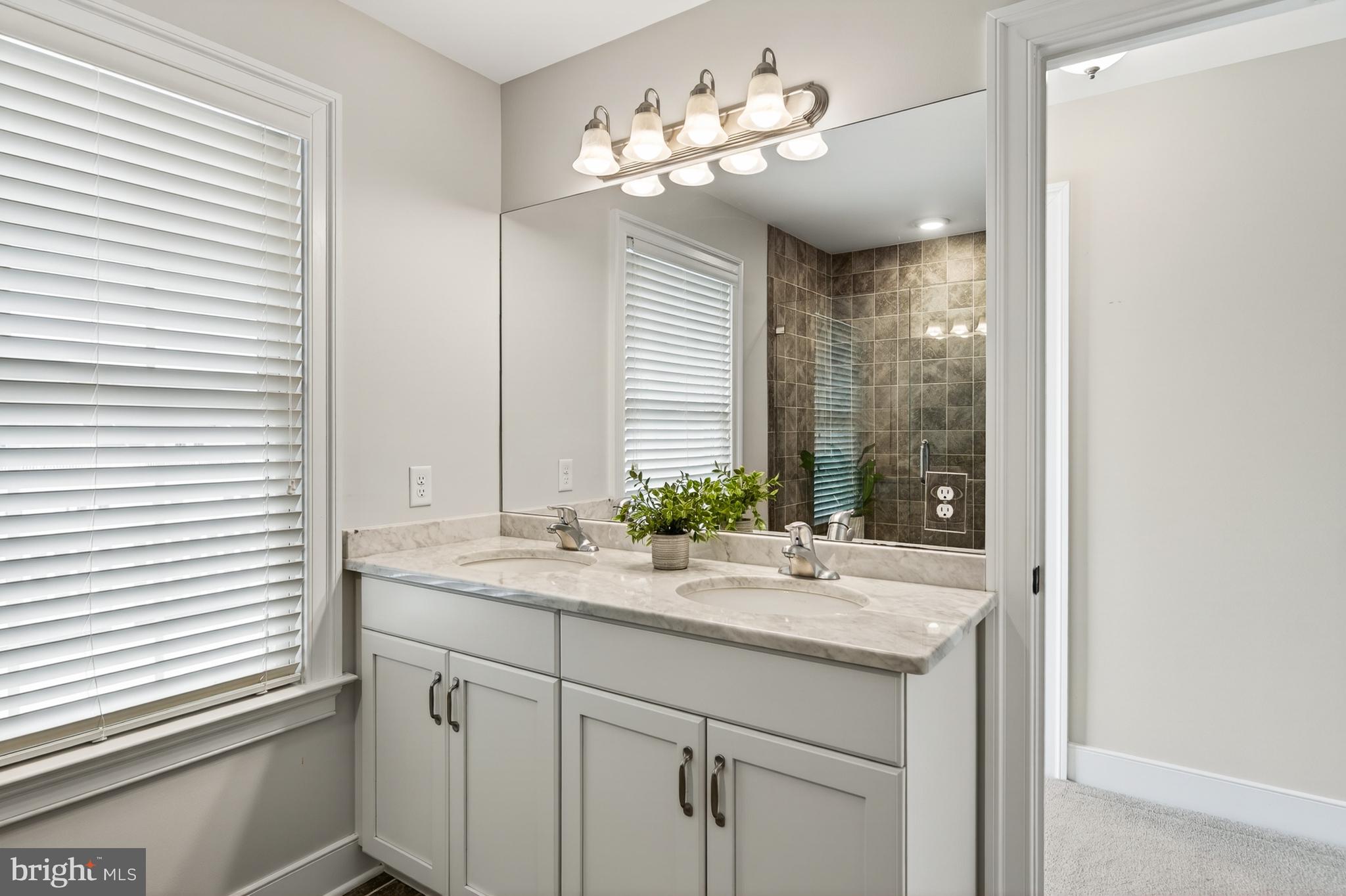 MAGNOLIA PLACE - Residential