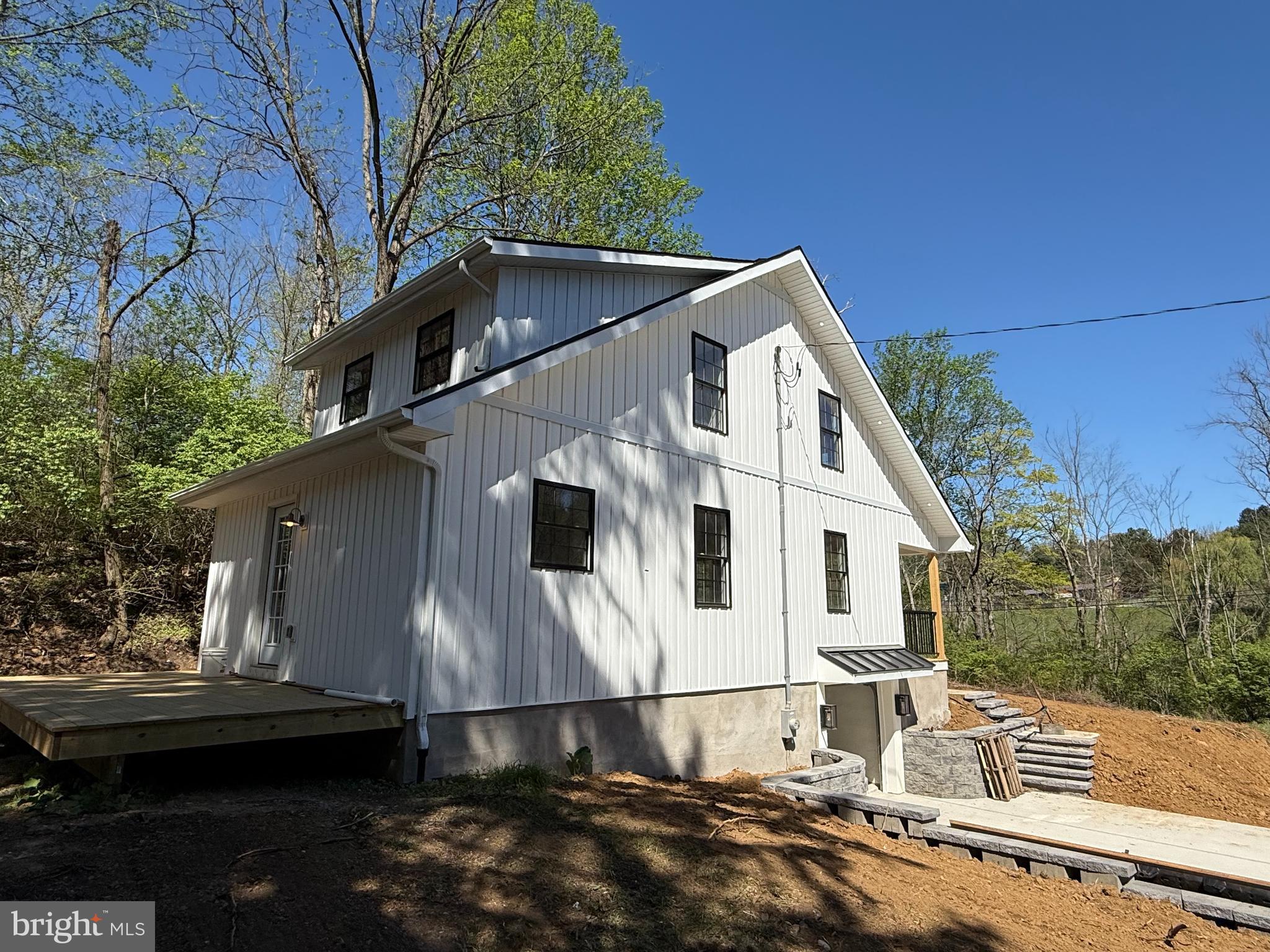 159 RUDLOFF LANE