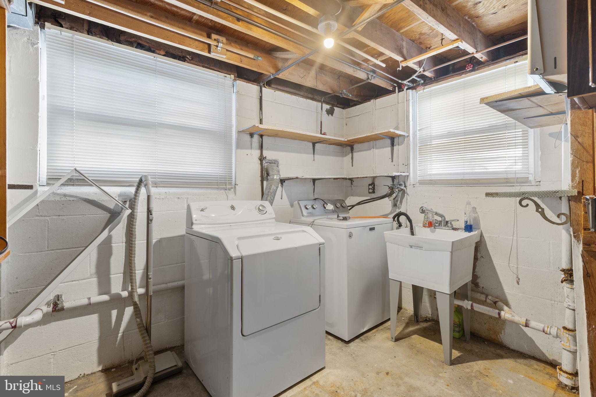 BLACKTHORN - Residential