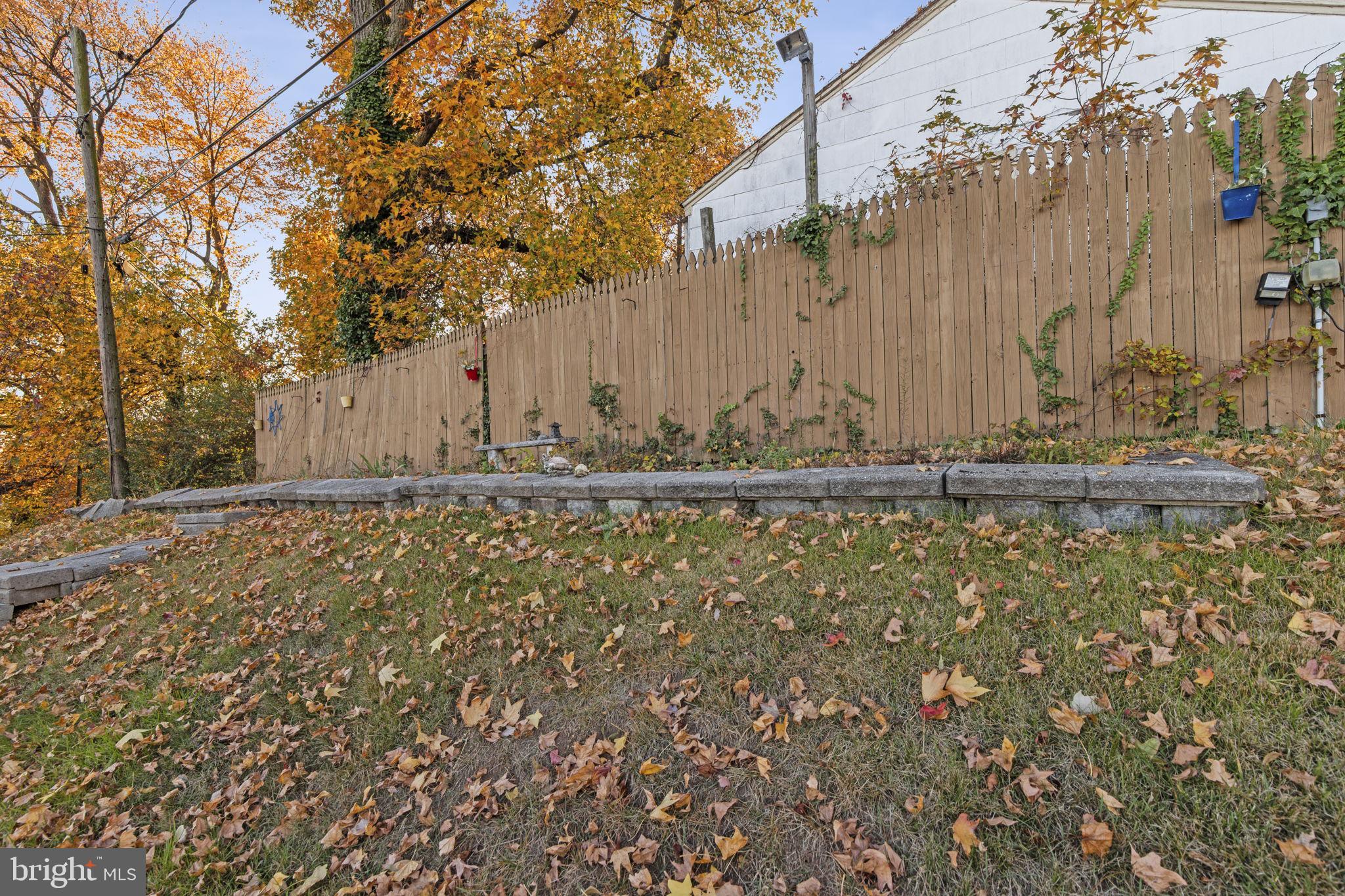 BLACKTHORN - Residential