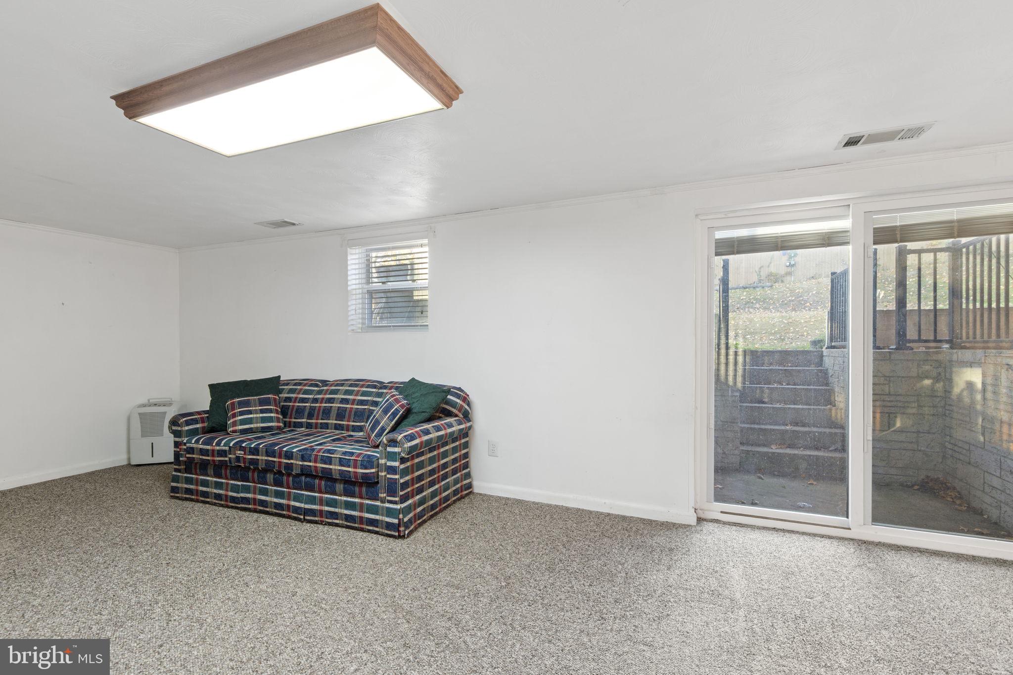 BLACKTHORN - Residential