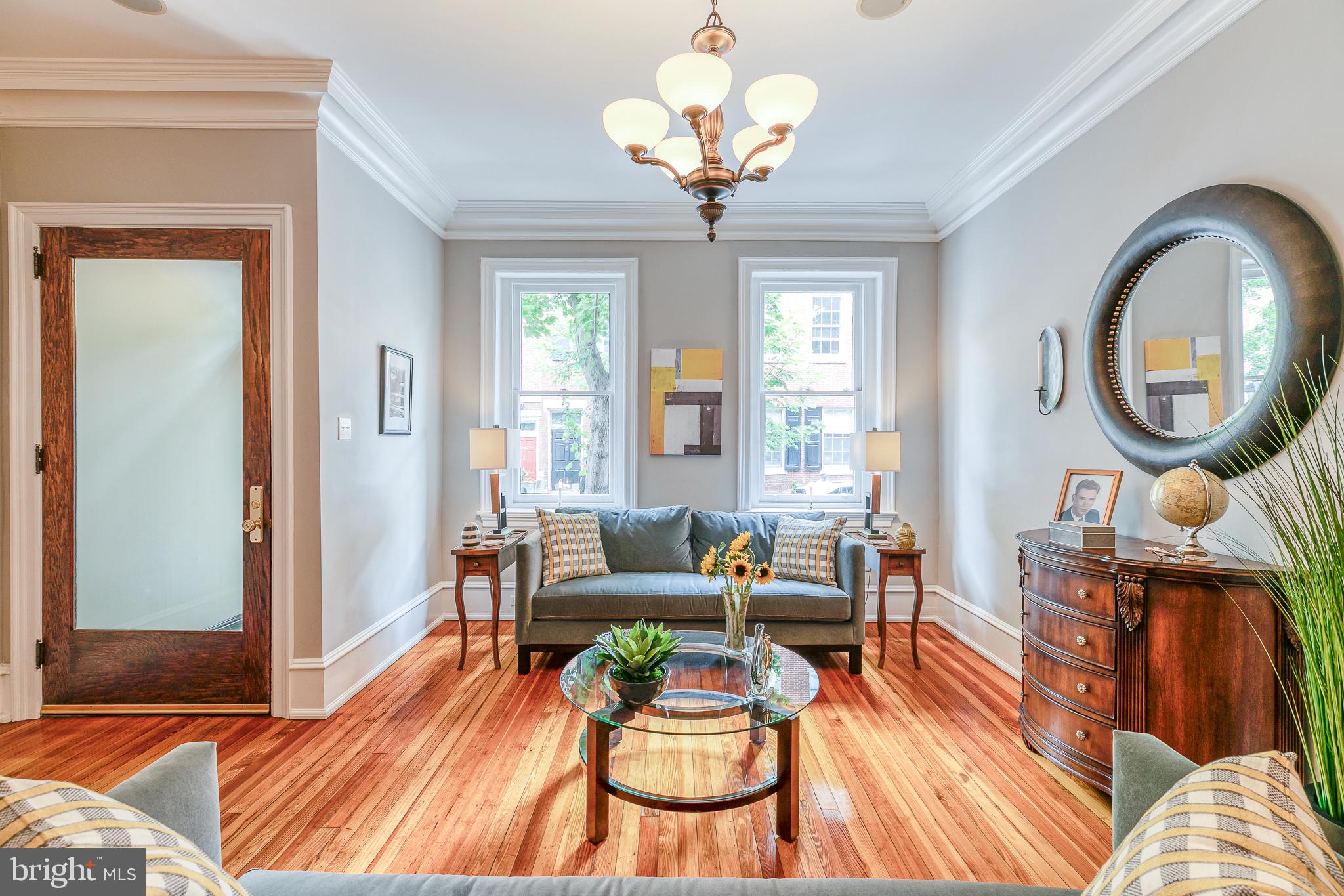 SOCIETY HILL - Residential