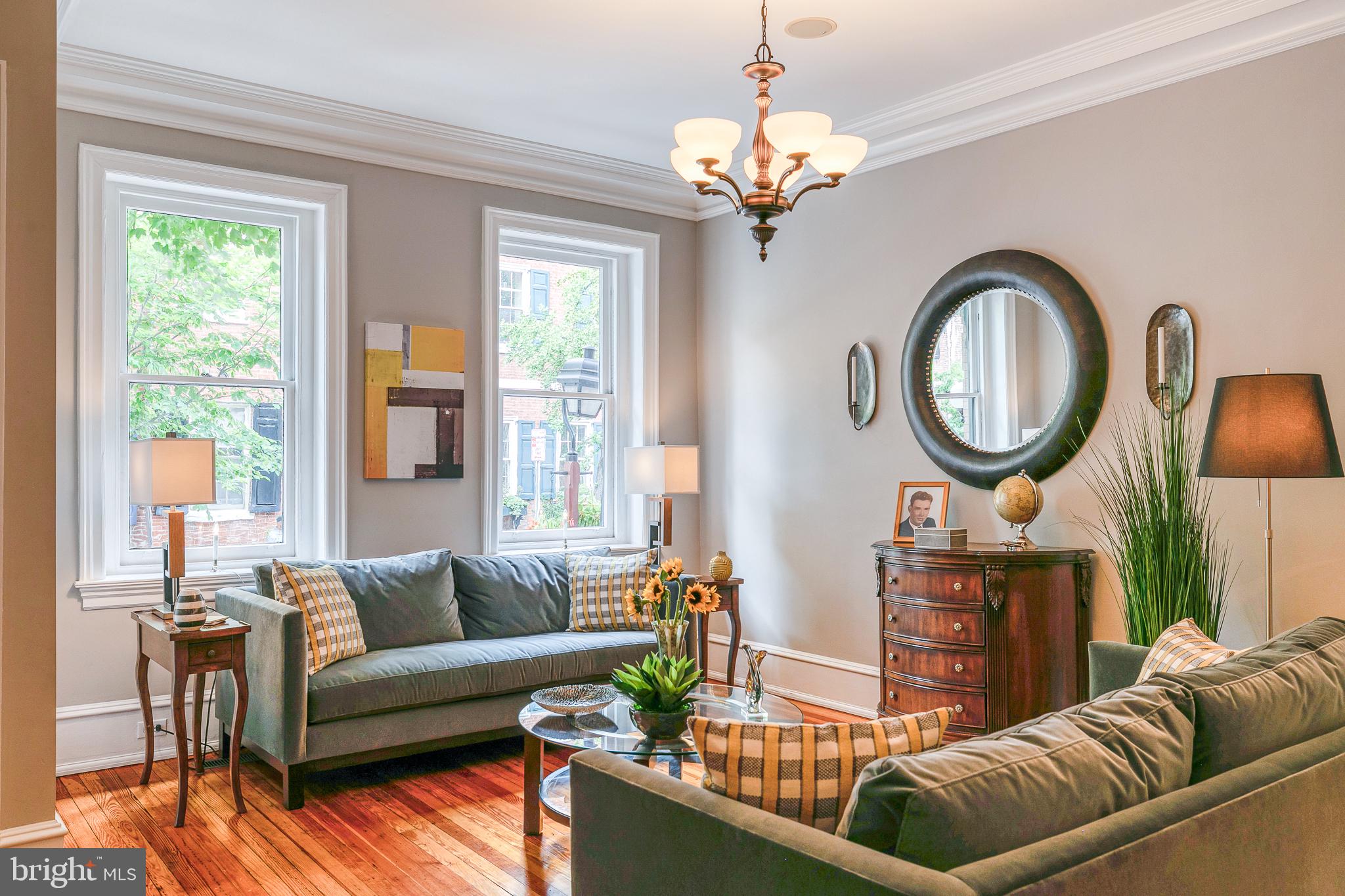 SOCIETY HILL - Residential