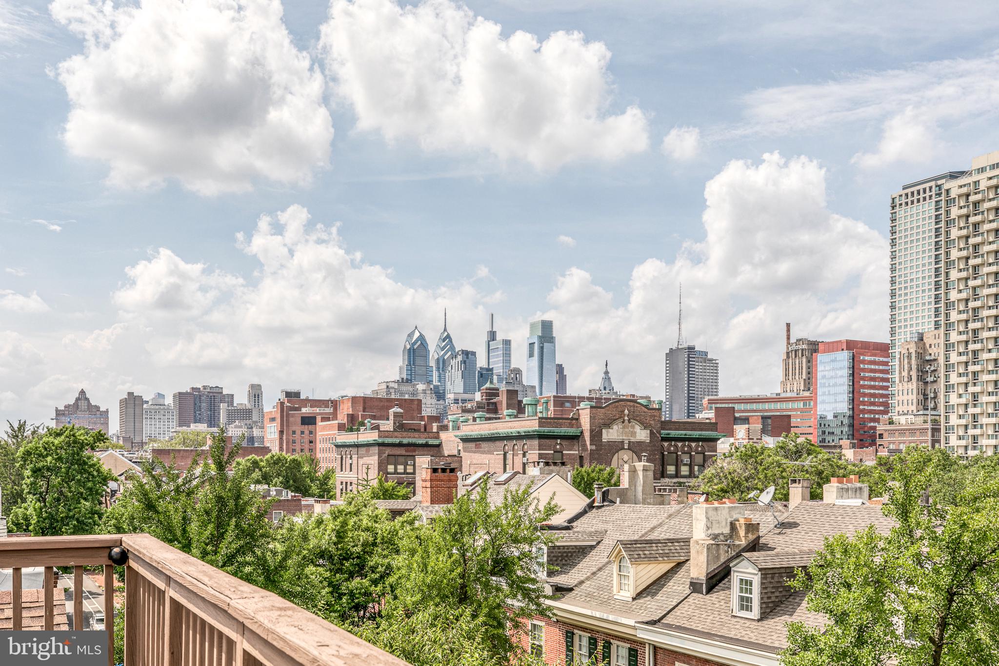 SOCIETY HILL - Residential