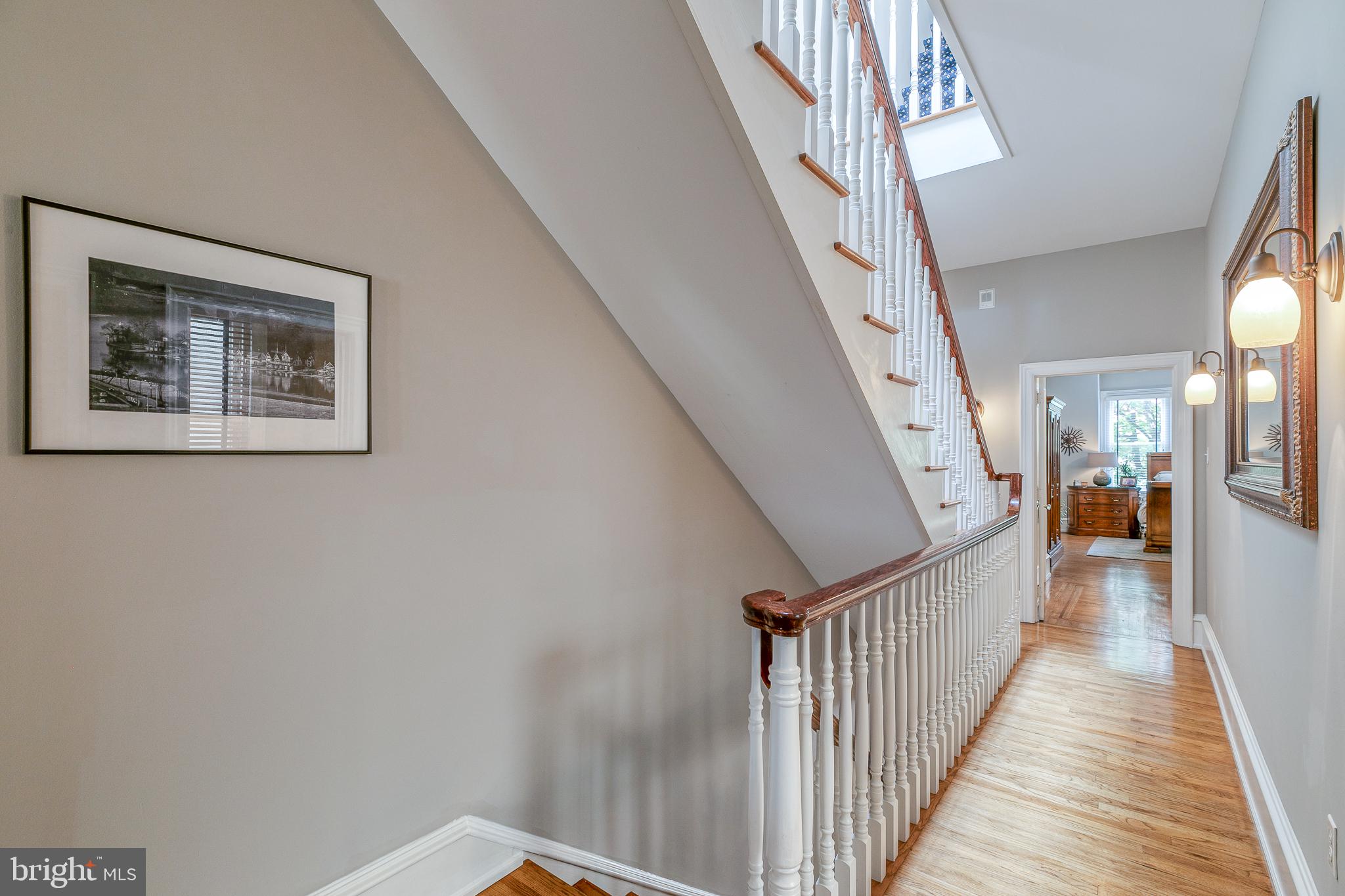 SOCIETY HILL - Residential