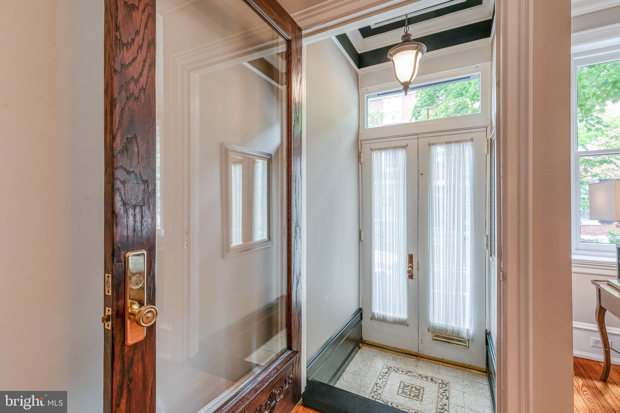 SOCIETY HILL - Residential