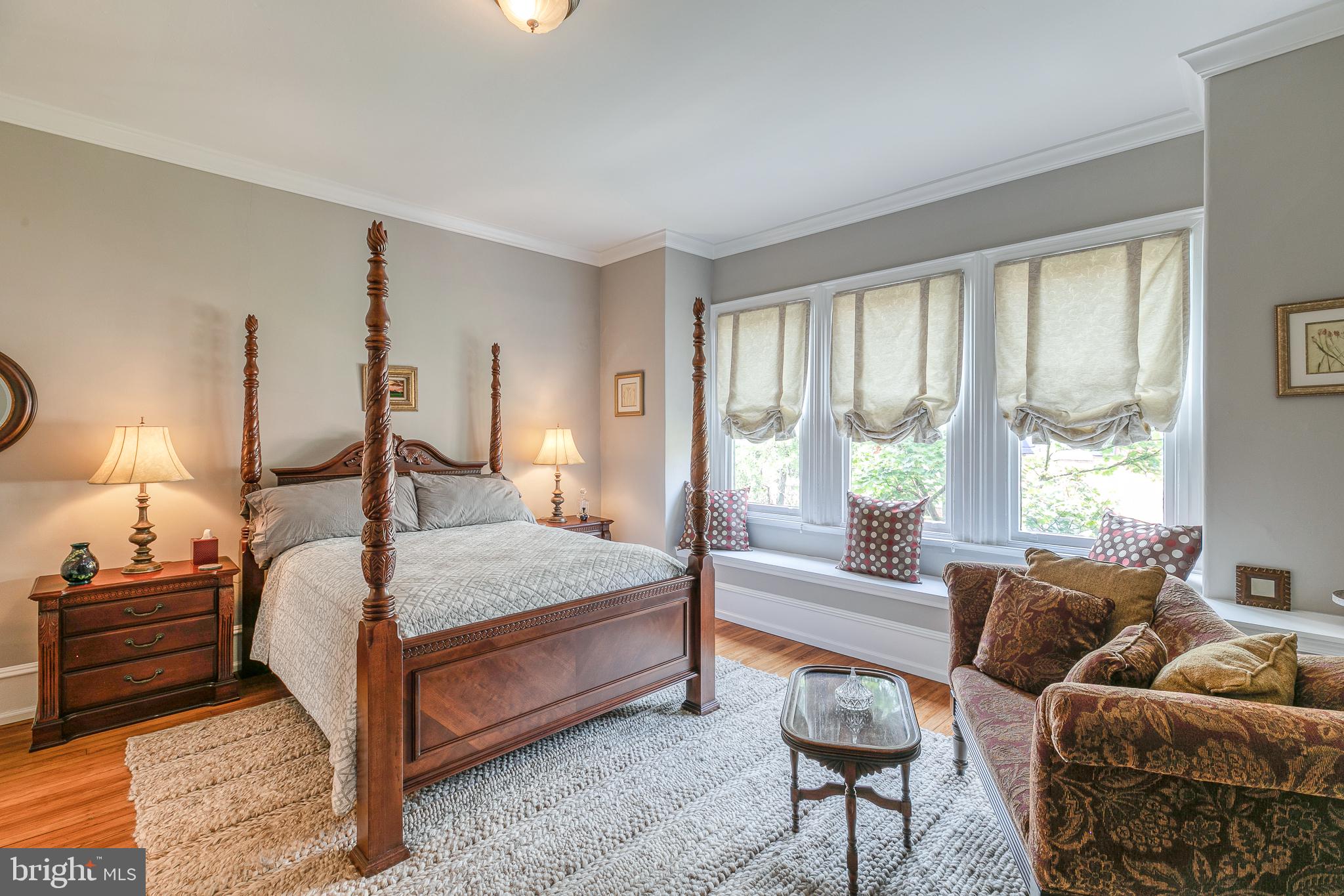 SOCIETY HILL - Residential