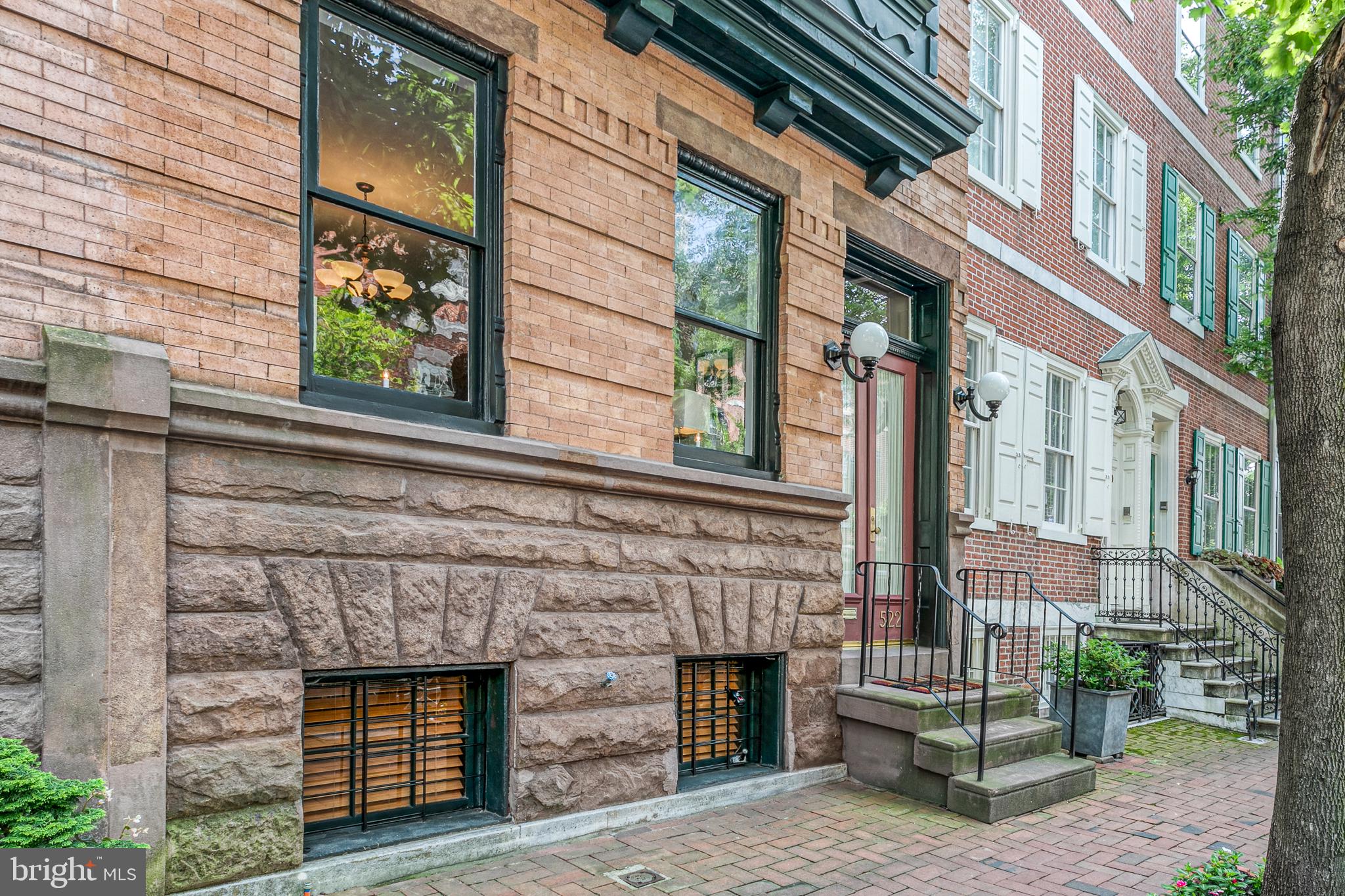 SOCIETY HILL - Residential