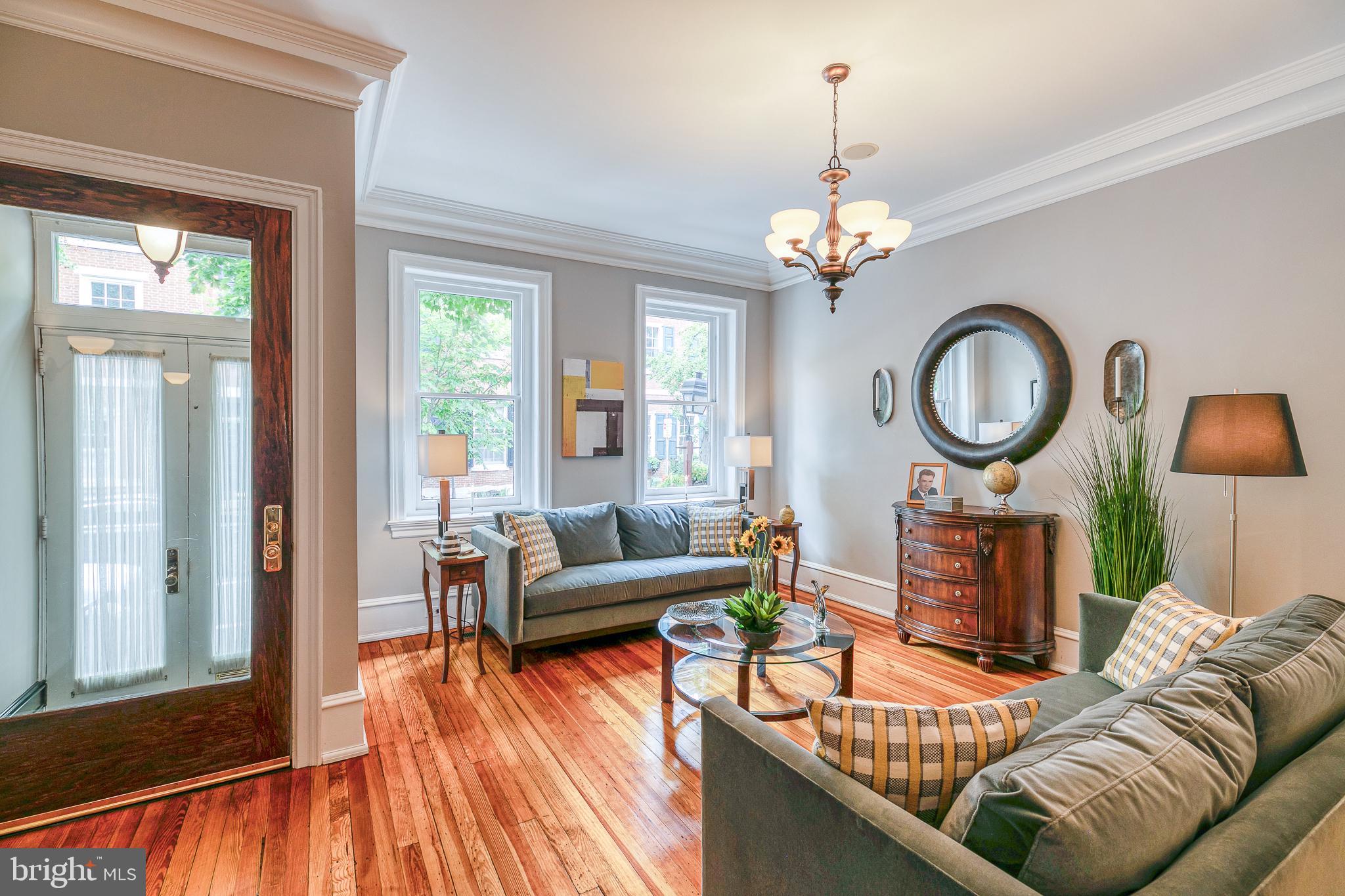 SOCIETY HILL - Residential