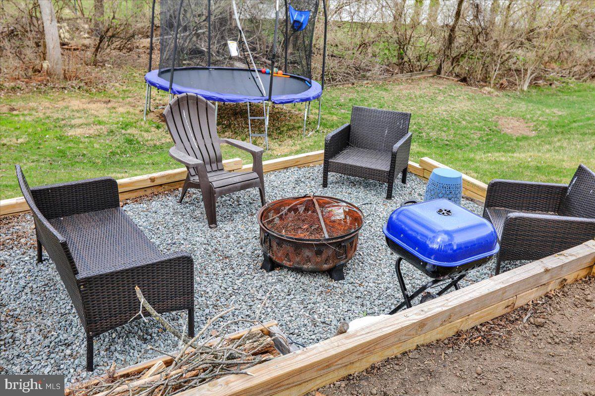 COUNTRY CLUB RUN - Residential