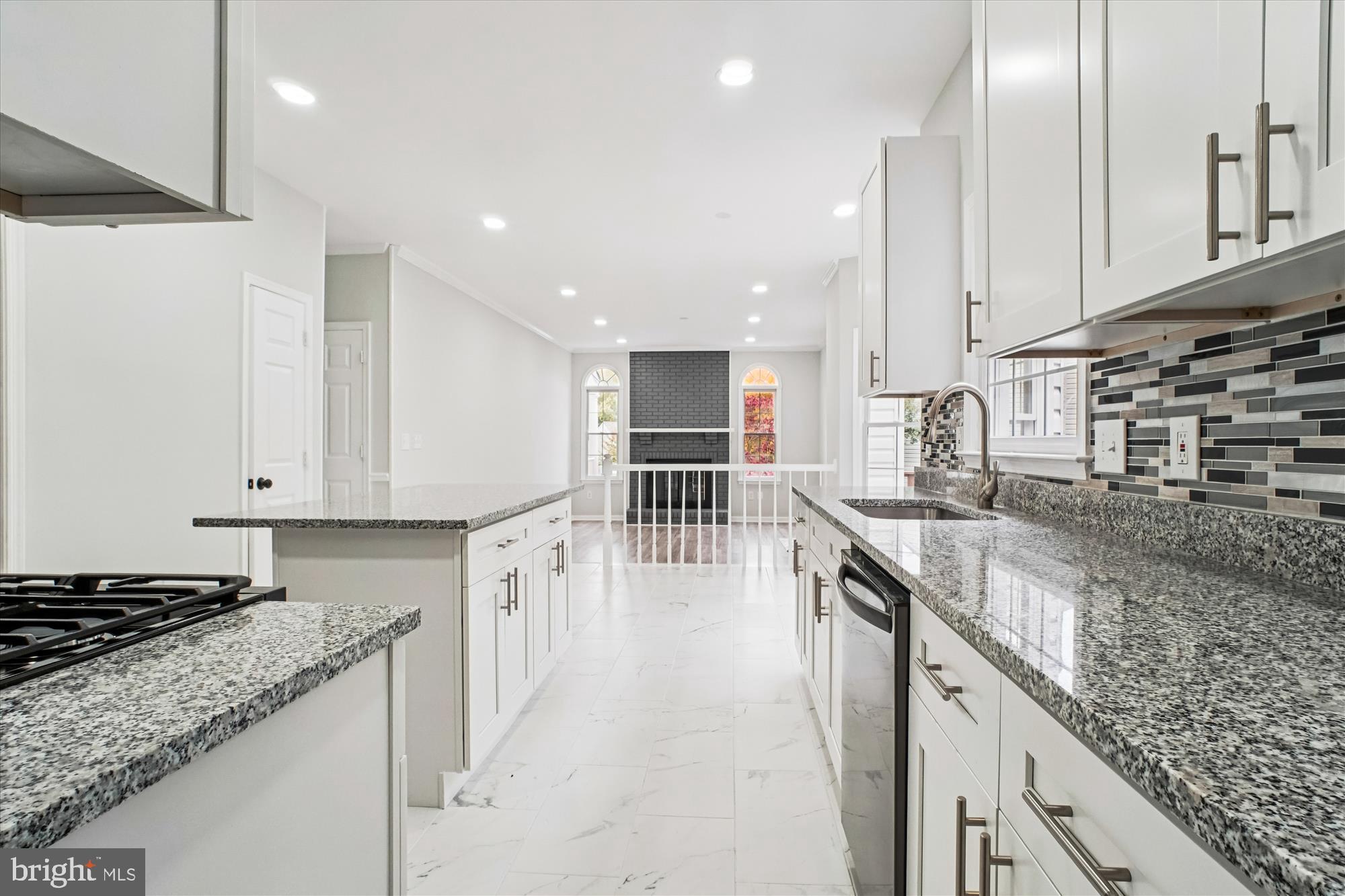 WELTMAN ESTATES - Residential