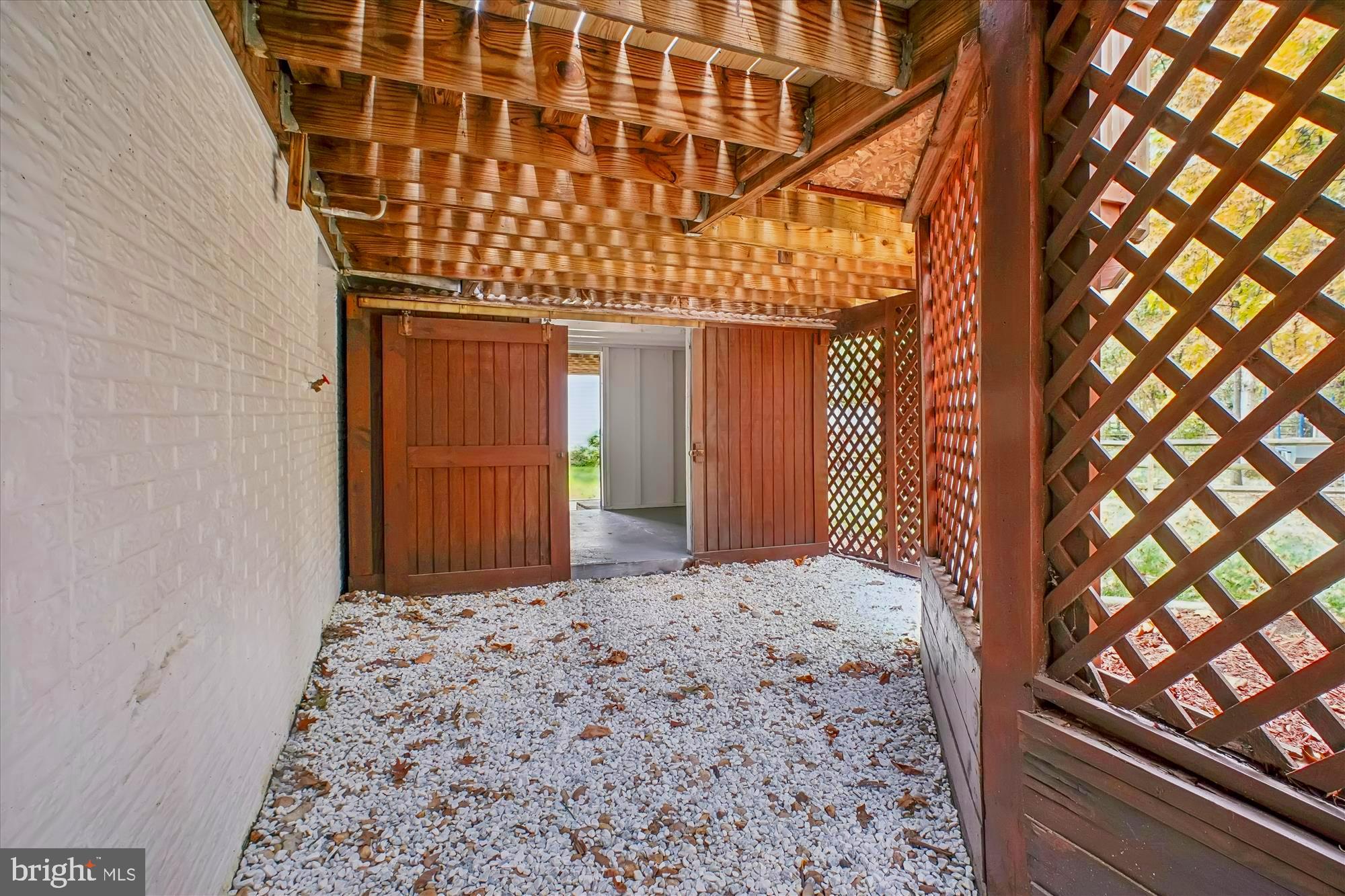 WELTMAN ESTATES - Residential