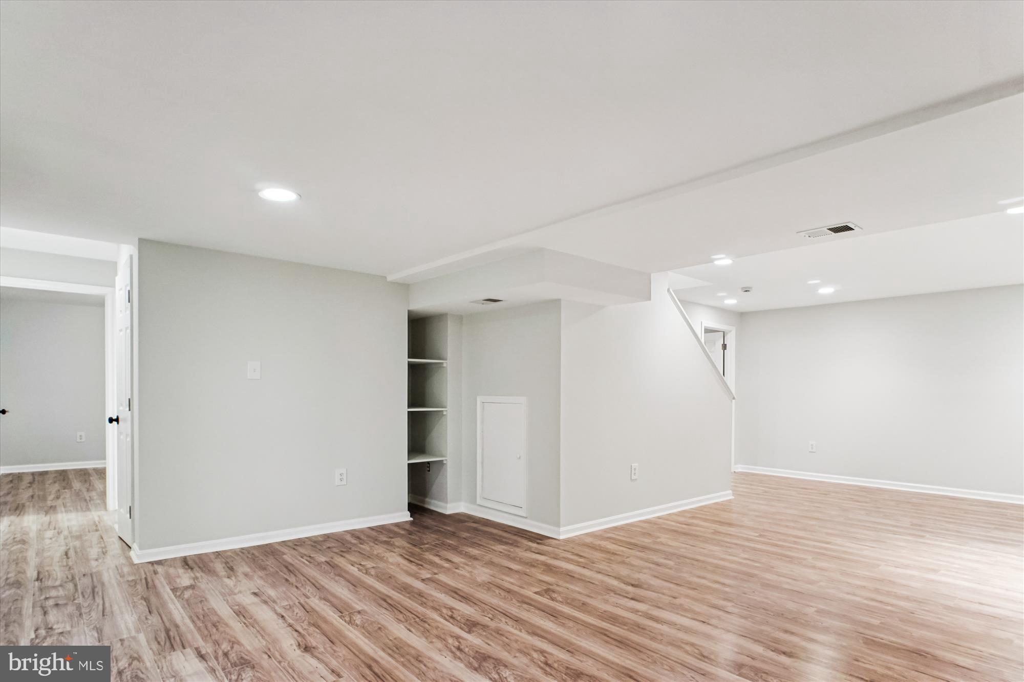 WELTMAN ESTATES - Residential