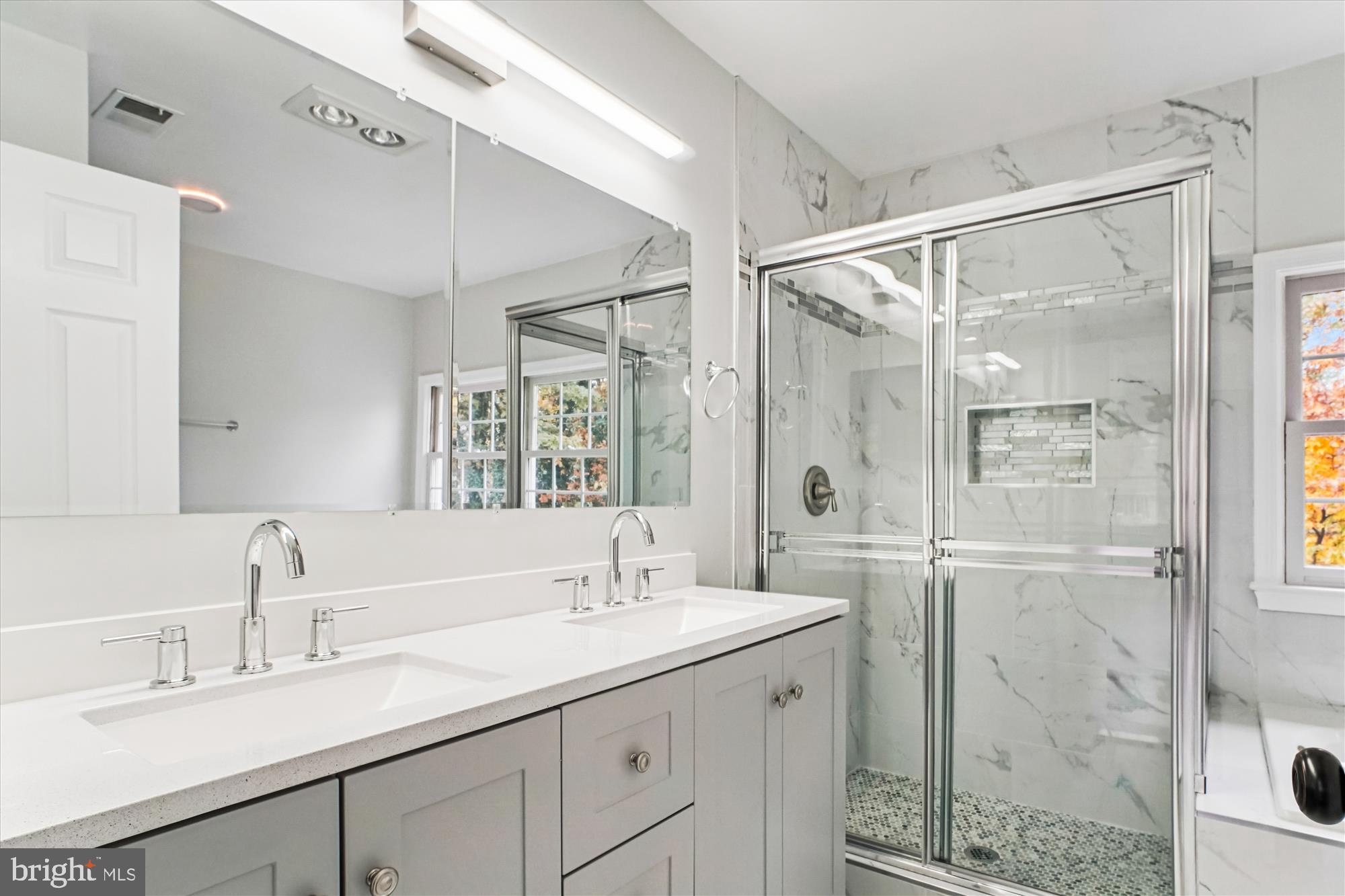 WELTMAN ESTATES - Residential