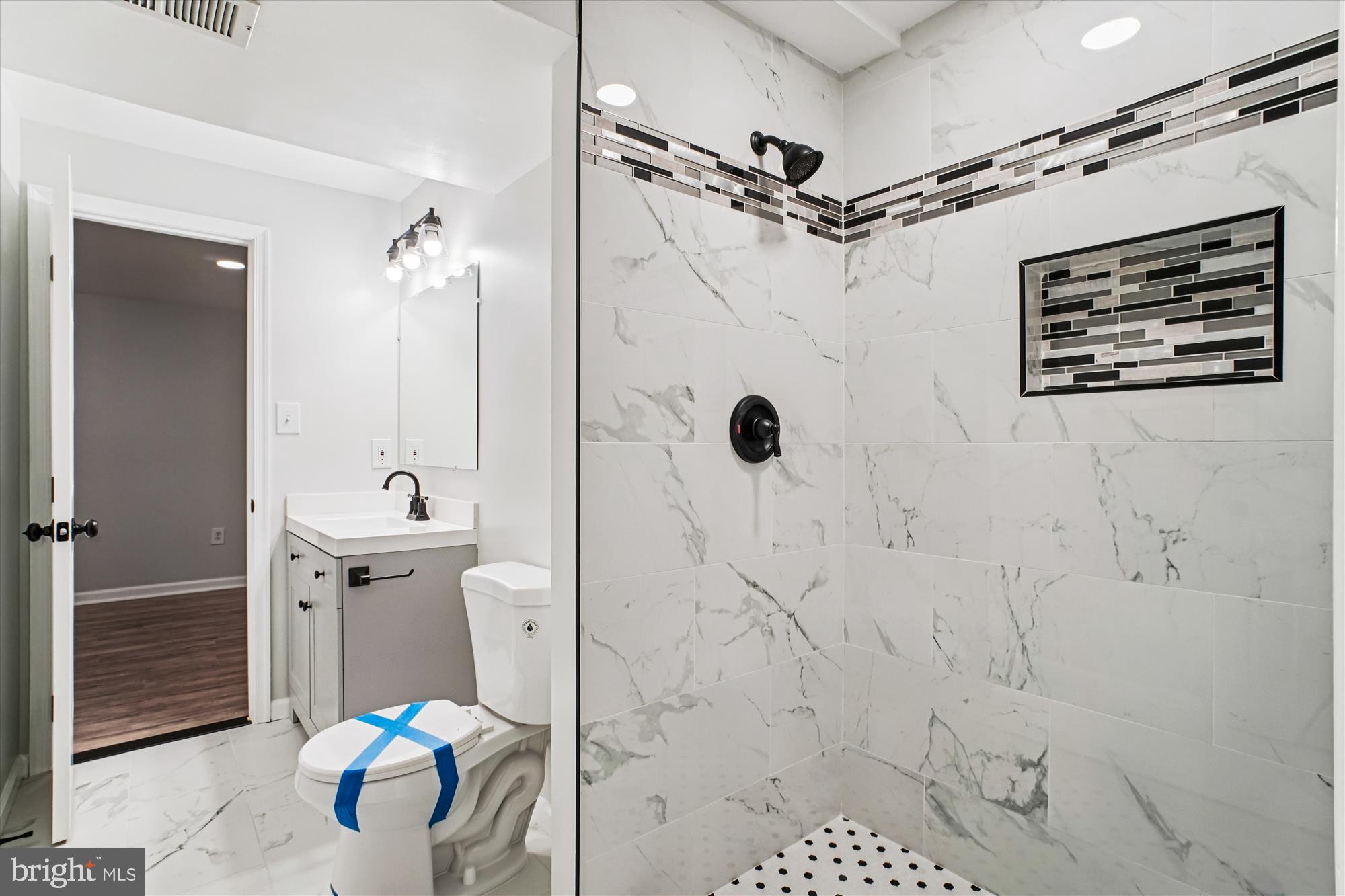 WELTMAN ESTATES - Residential