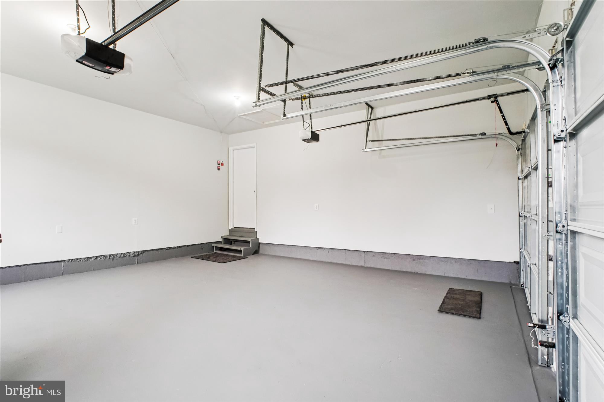 WELTMAN ESTATES - Residential