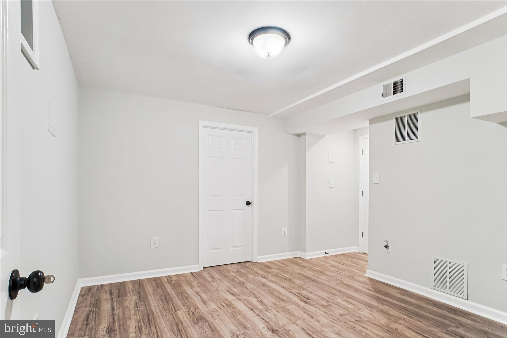 WELTMAN ESTATES - Residential